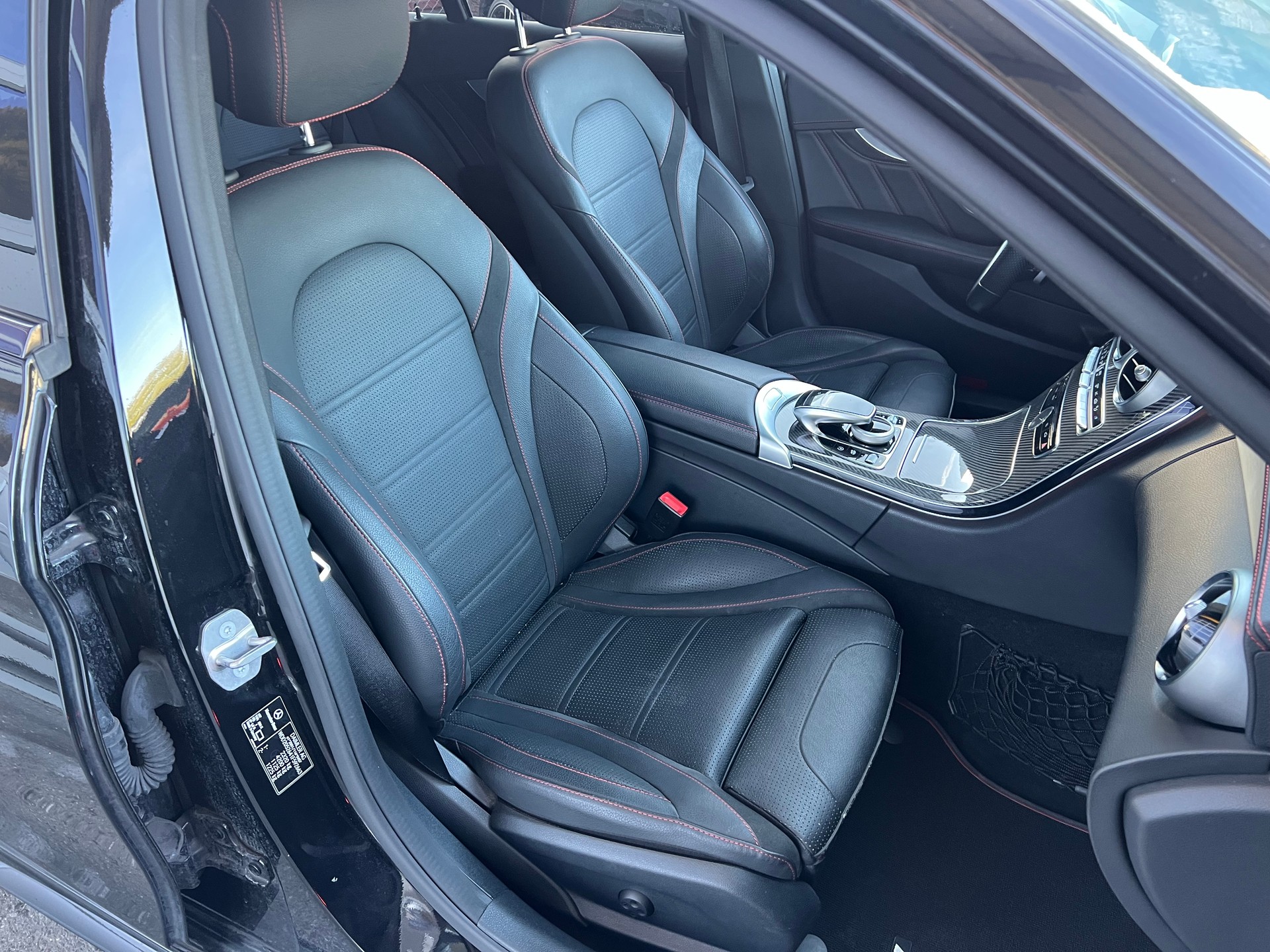 MERCEDES-BENZ C 43 AMG 4Matic 9G-Tronic-image-15