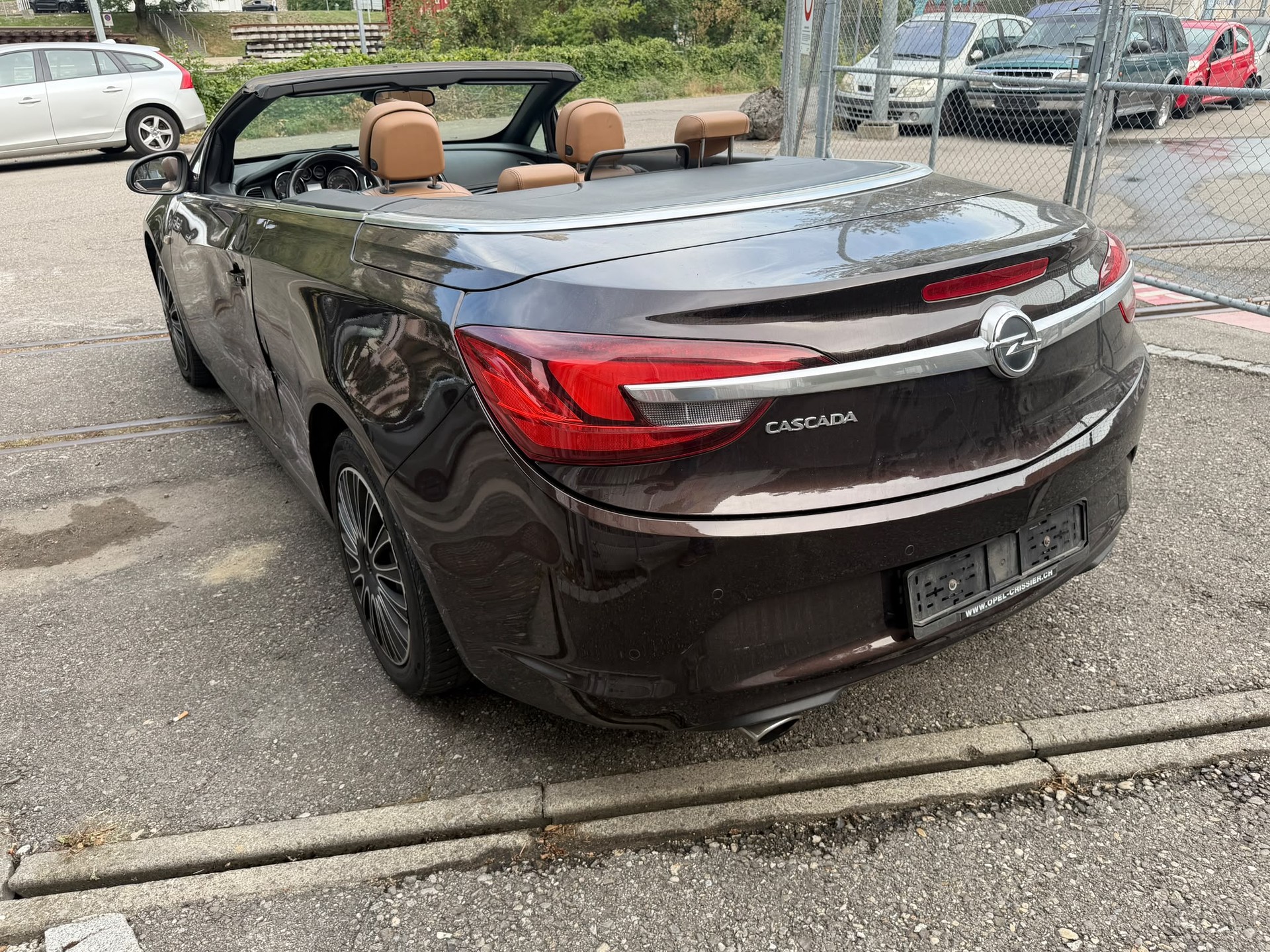 OPEL CASCADA-showroom-element-3