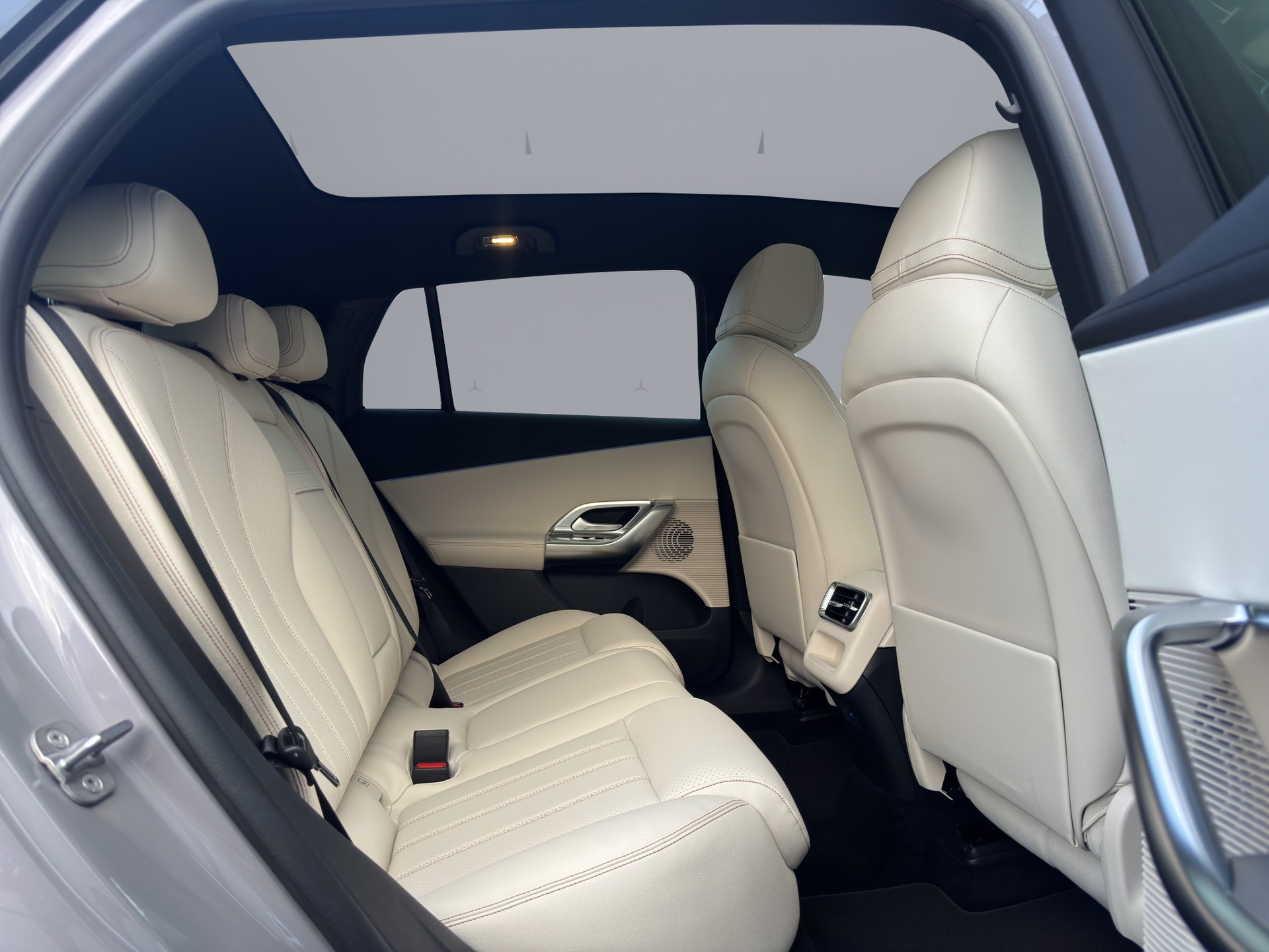MERCEDES-BENZ GLC-Klasse X540 GLC 300 4matic-image-21
