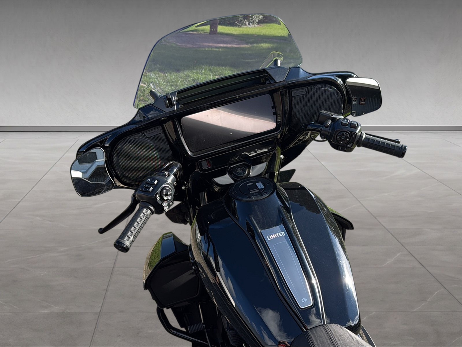 HARLEY-DAVIDSON FLHXL Street Glide Limited 117-image-3