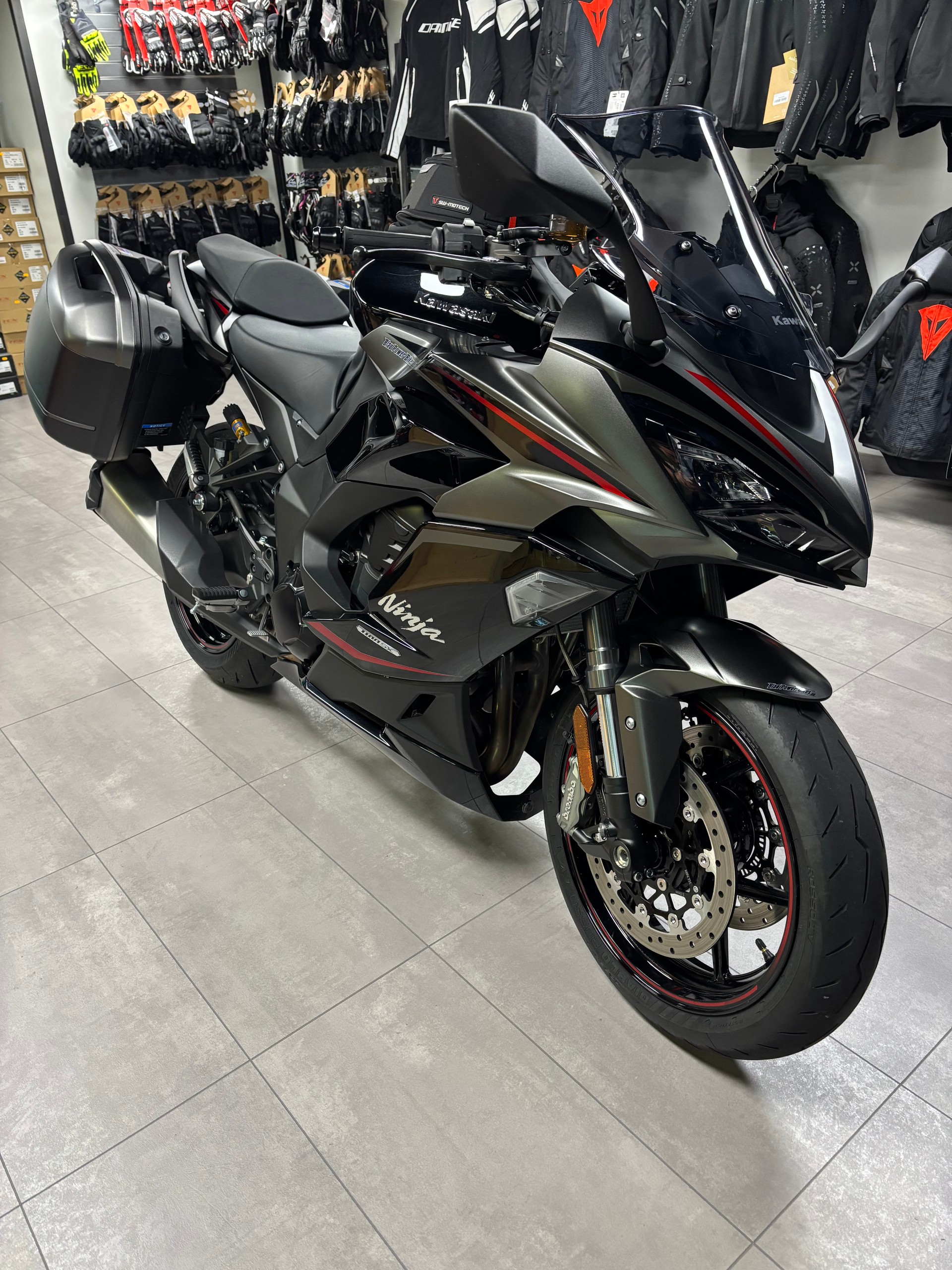KAWASAKI Ninja 1100 SX SETourer-image-2