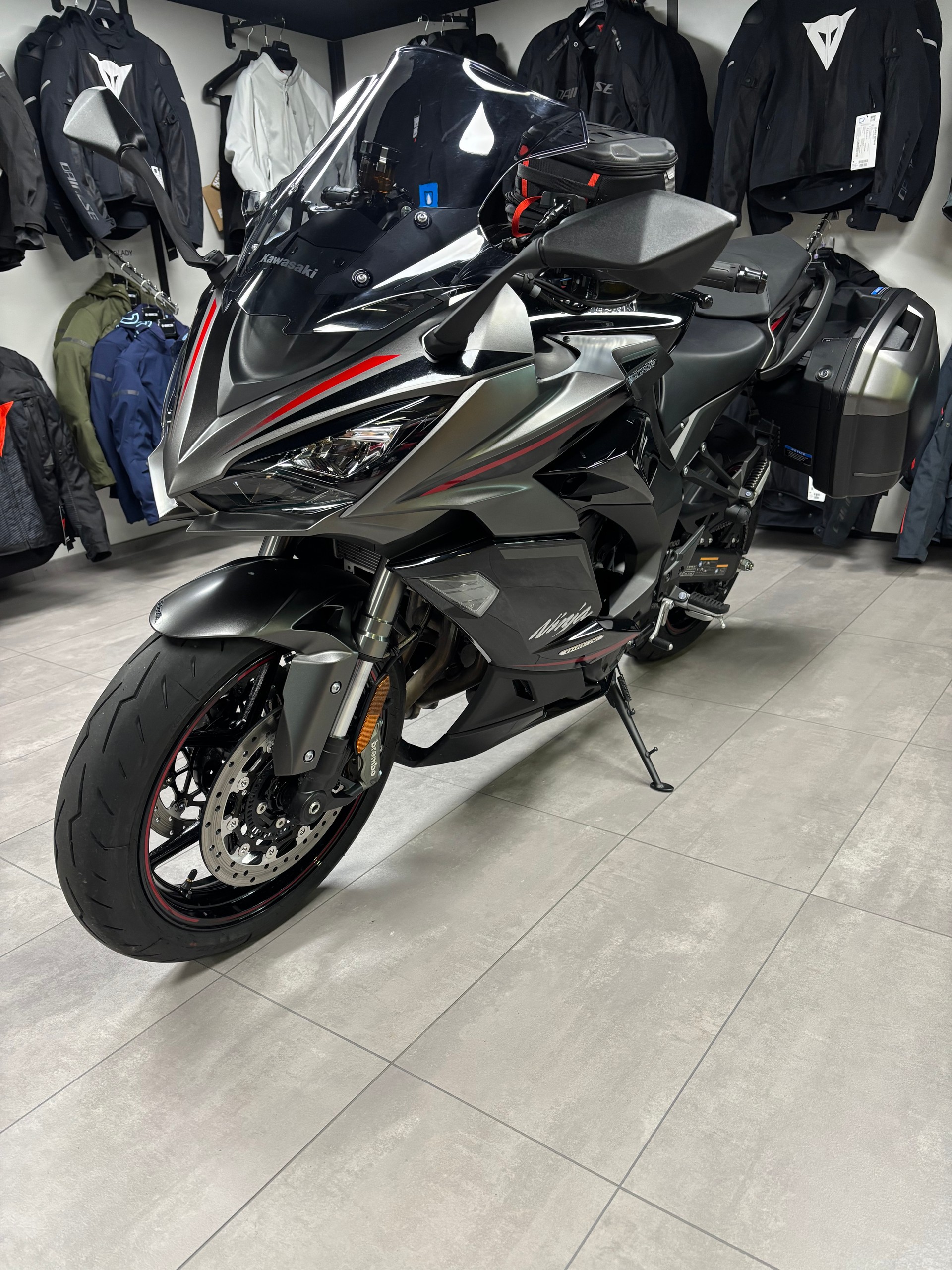 KAWASAKI Ninja 1100 SX SETourer-image-3
