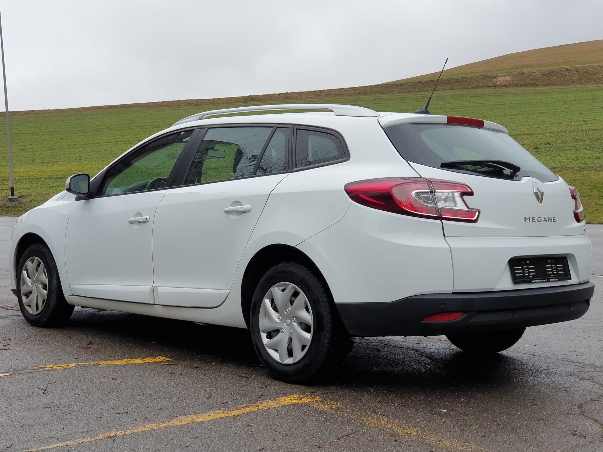 RENAULT Mégane Grandtour 1.5 dCi Expression EDC-image-5