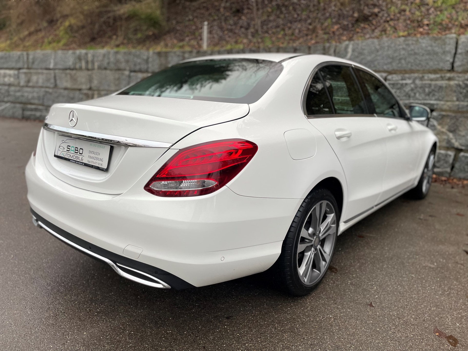 MERCEDES-BENZ C 200 Avantgarde-image-2