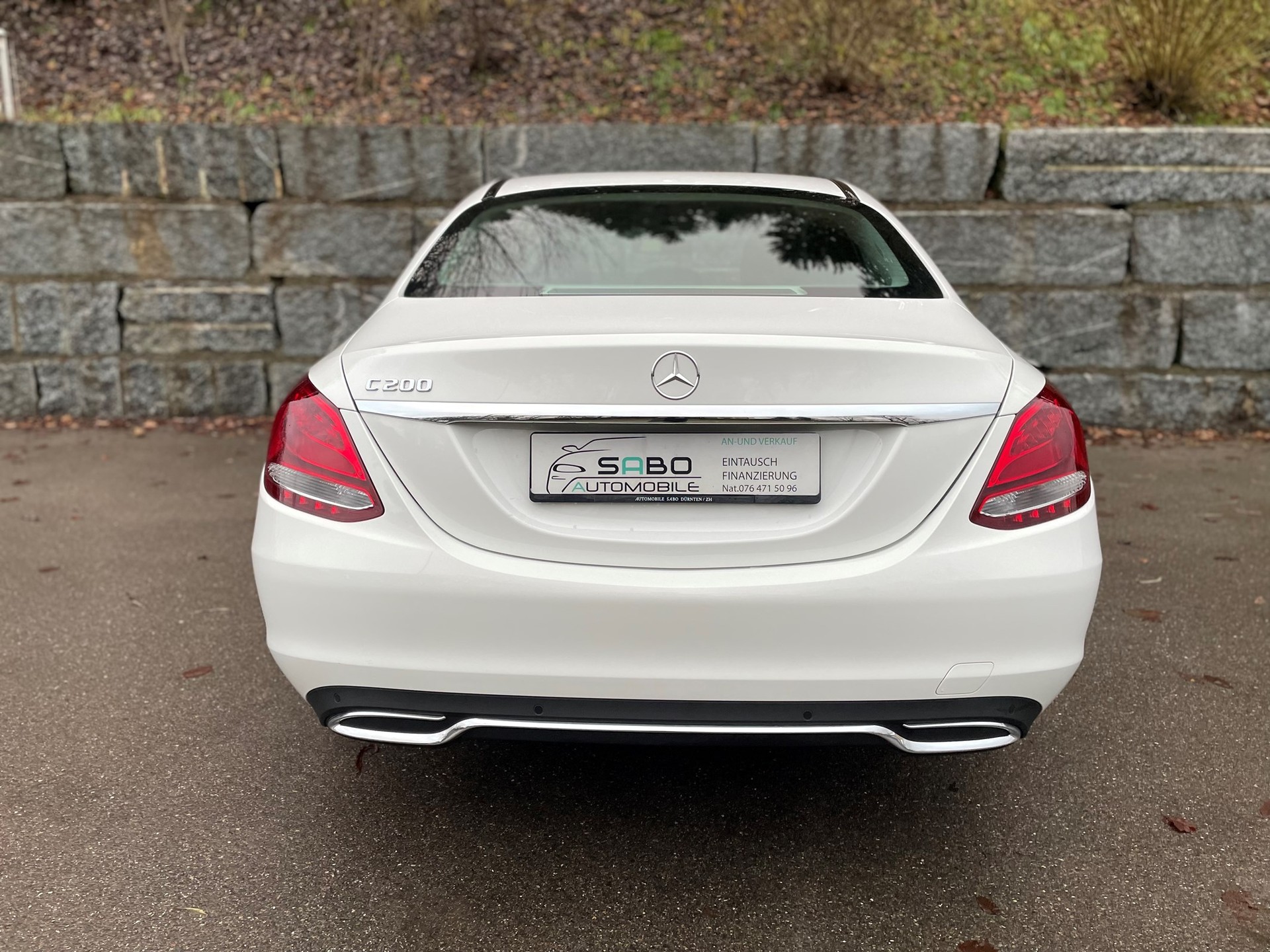 MERCEDES-BENZ C 200 Avantgarde-image-12