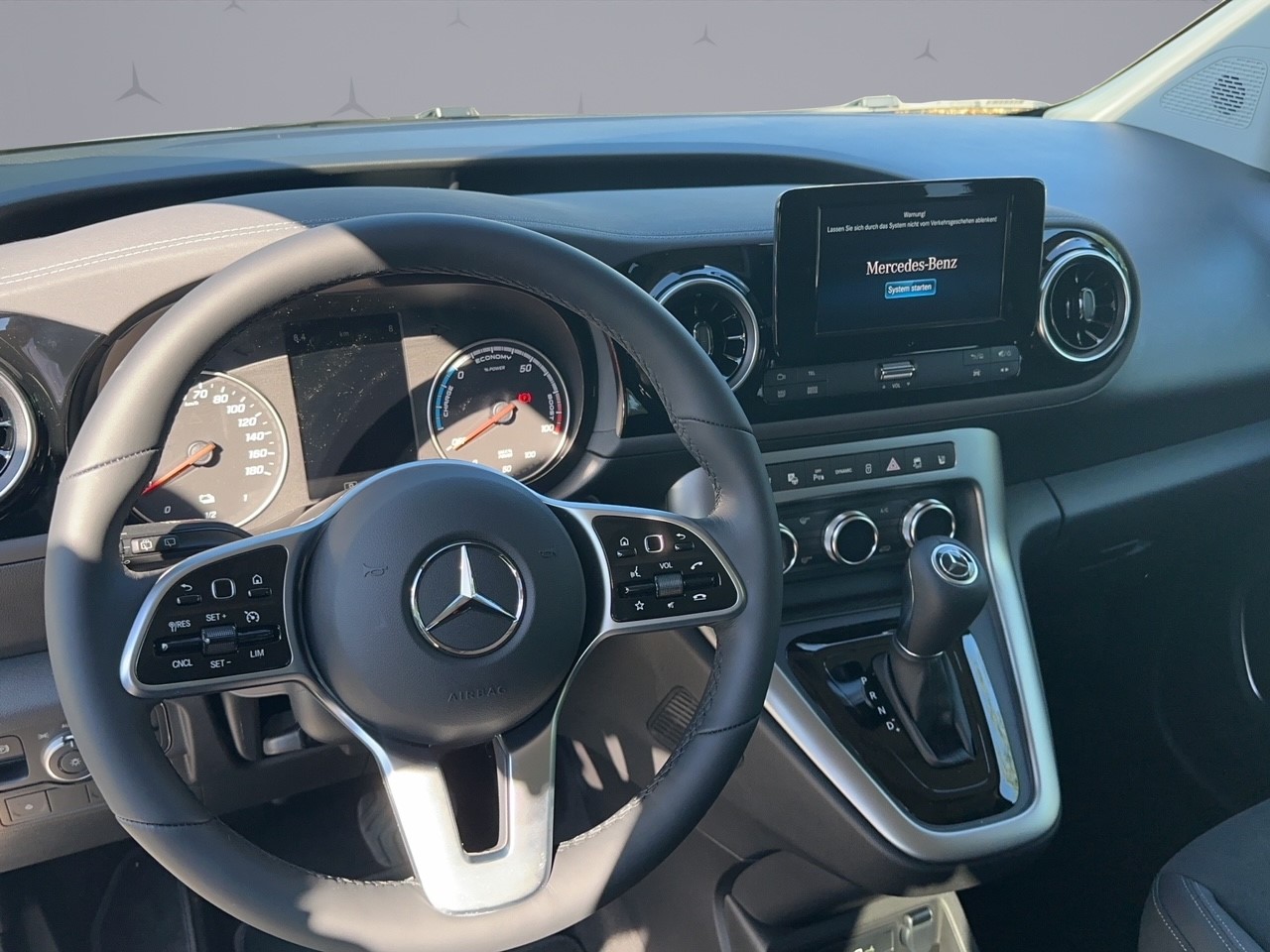 MERCEDES-BENZ EQT Standard 2716mm S CH-Fahrzeug-image-8