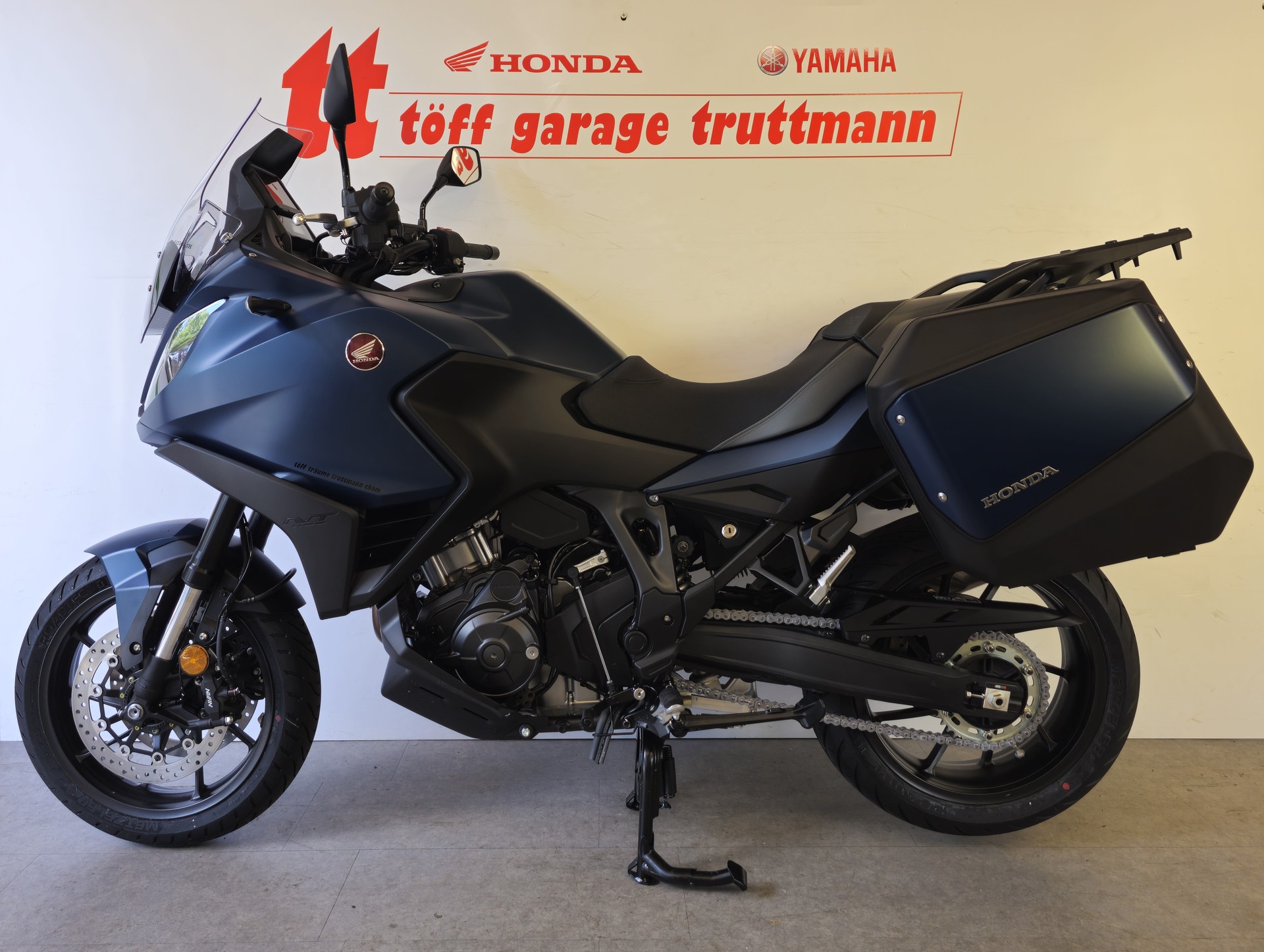HONDA NT 1100-image-1