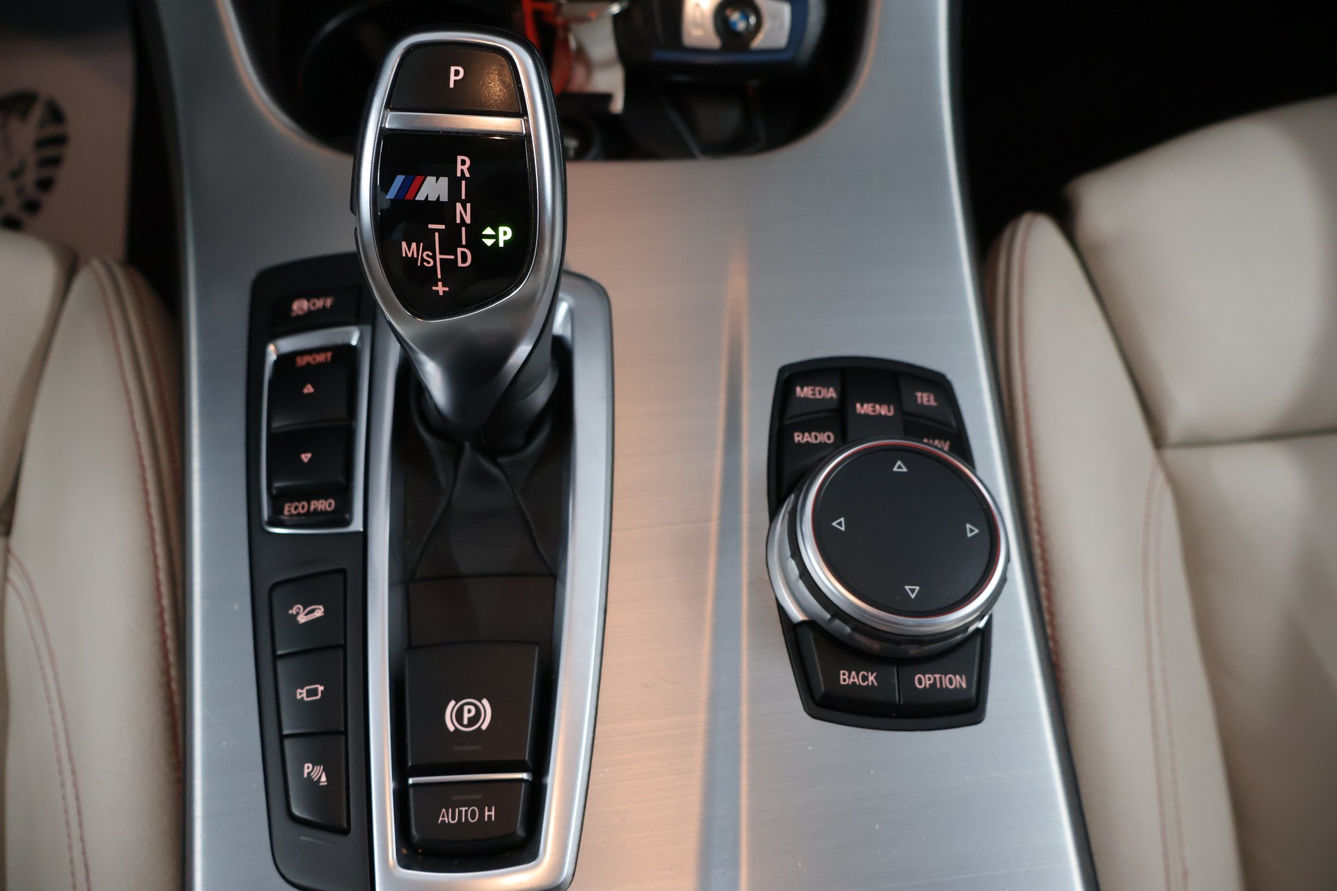 BMW X4 M 40i Steptronic-image-22