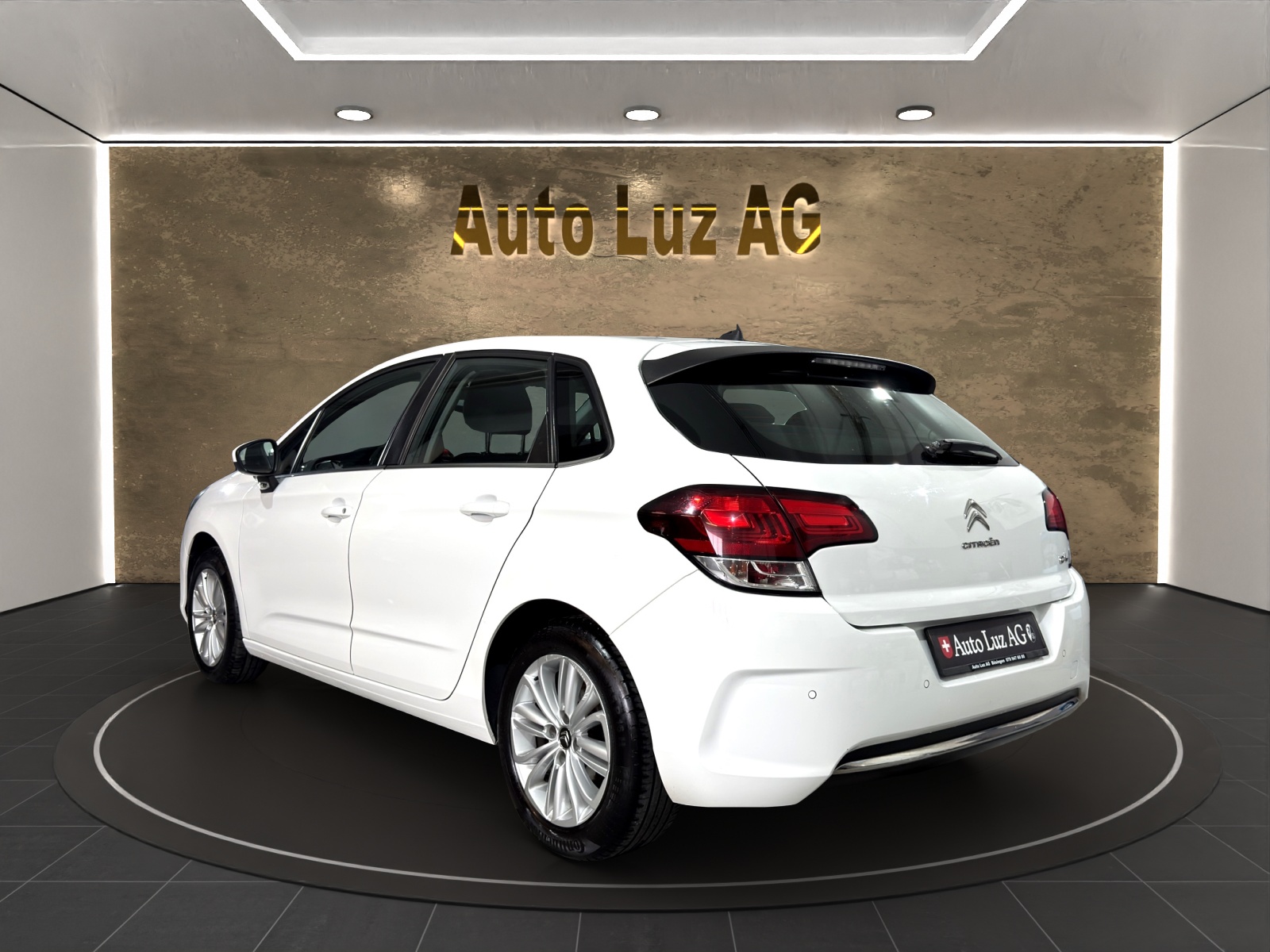 CITROEN C4 1.2 Pure Tech Live Edition-image-5