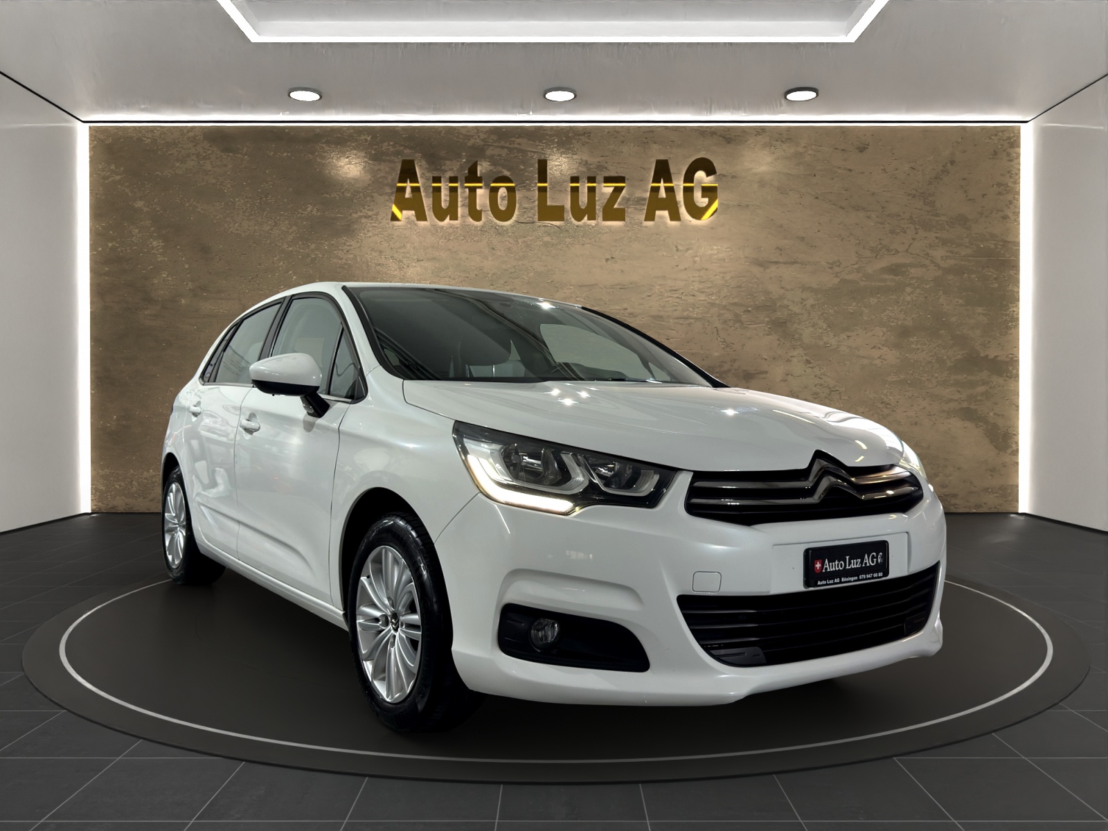 CITROEN C4 1.2 Pure Tech Live Edition-image-6