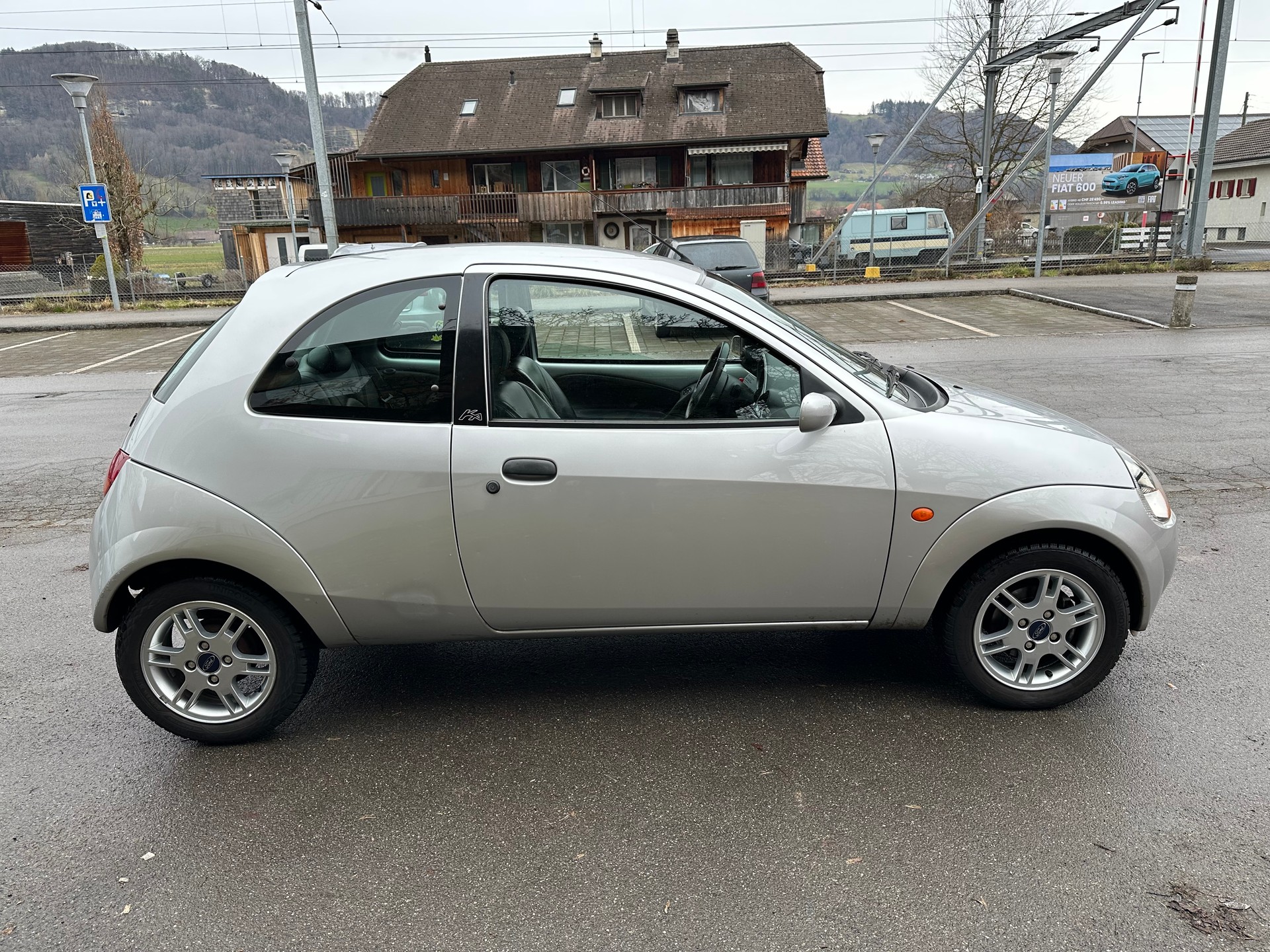 FORD KA 1.3 Pearl FIXPREIS-showroom-element-3