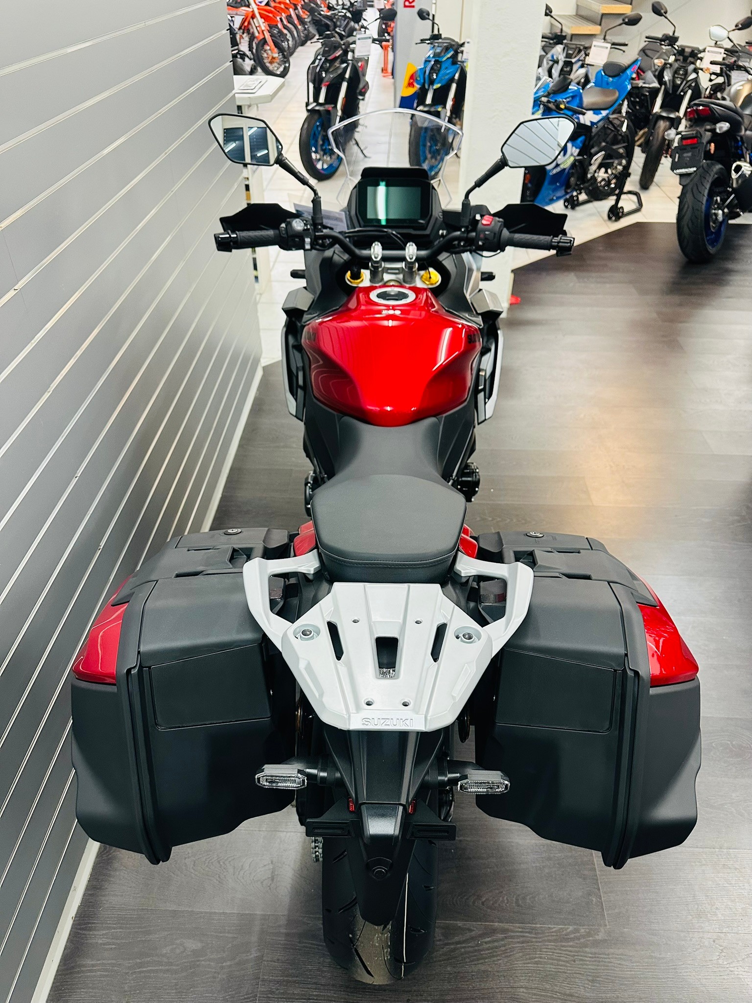 SUZUKI GSX-S 1000 GX Travel-image-8