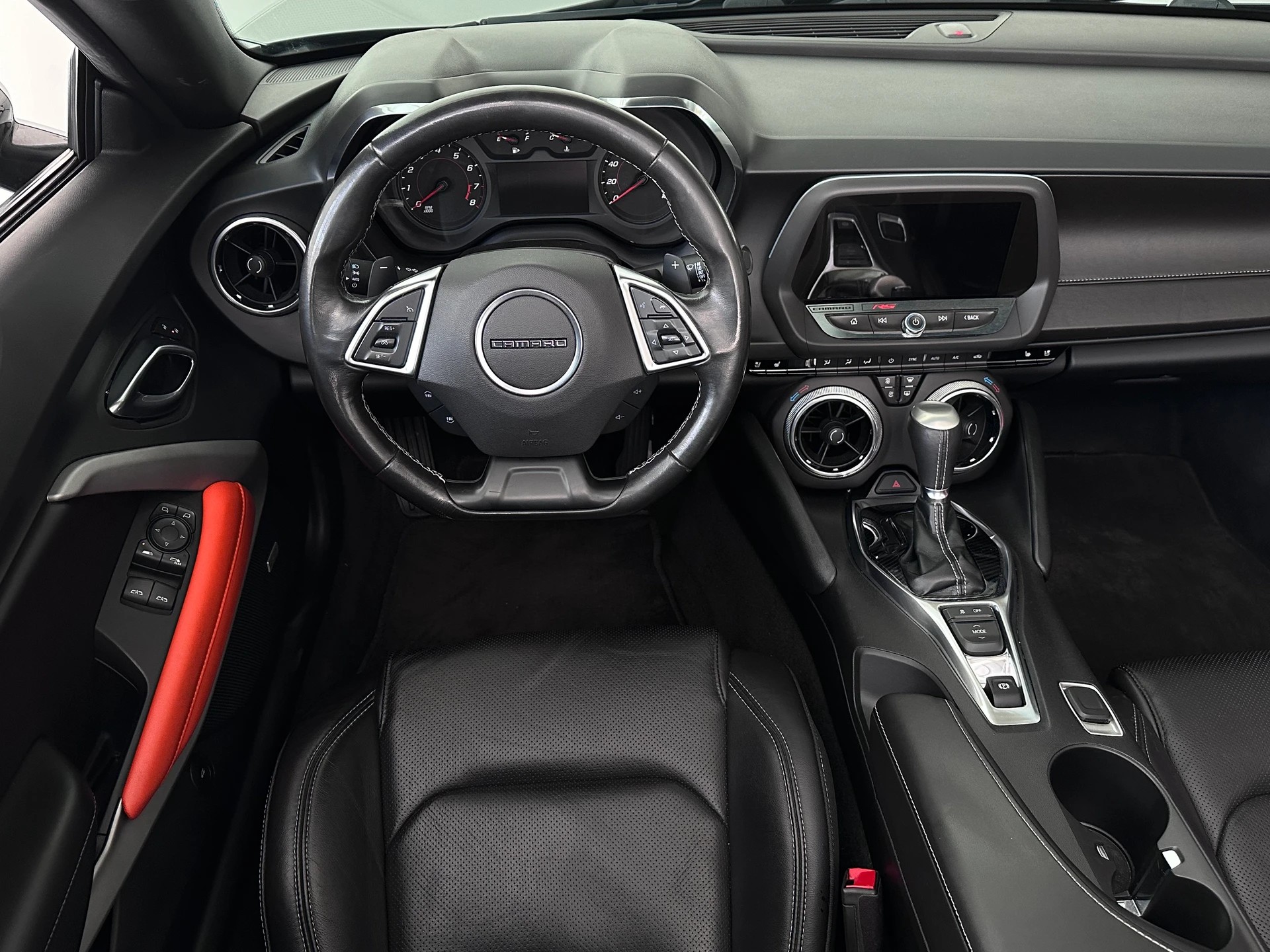 CHEVROLET Camaro RS-image-7