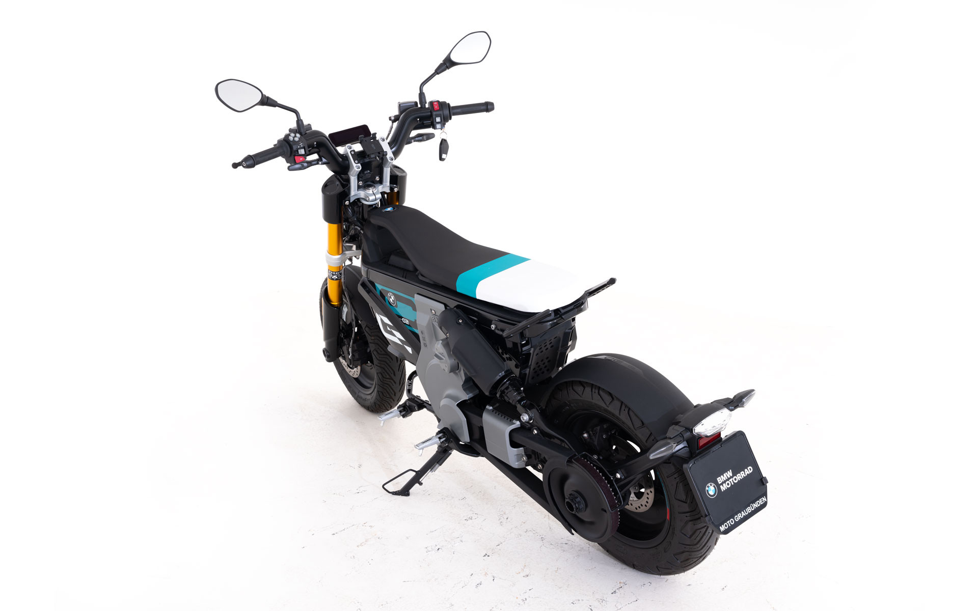 BMW CE 02-image-4