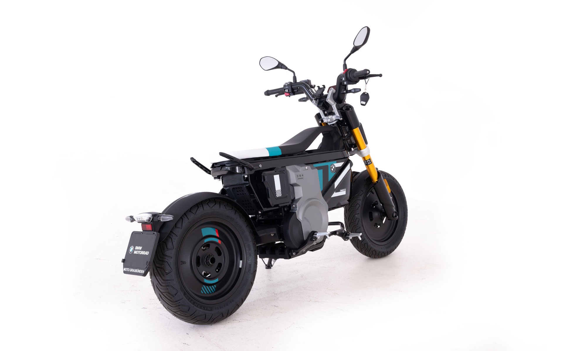 BMW CE 02-image-3