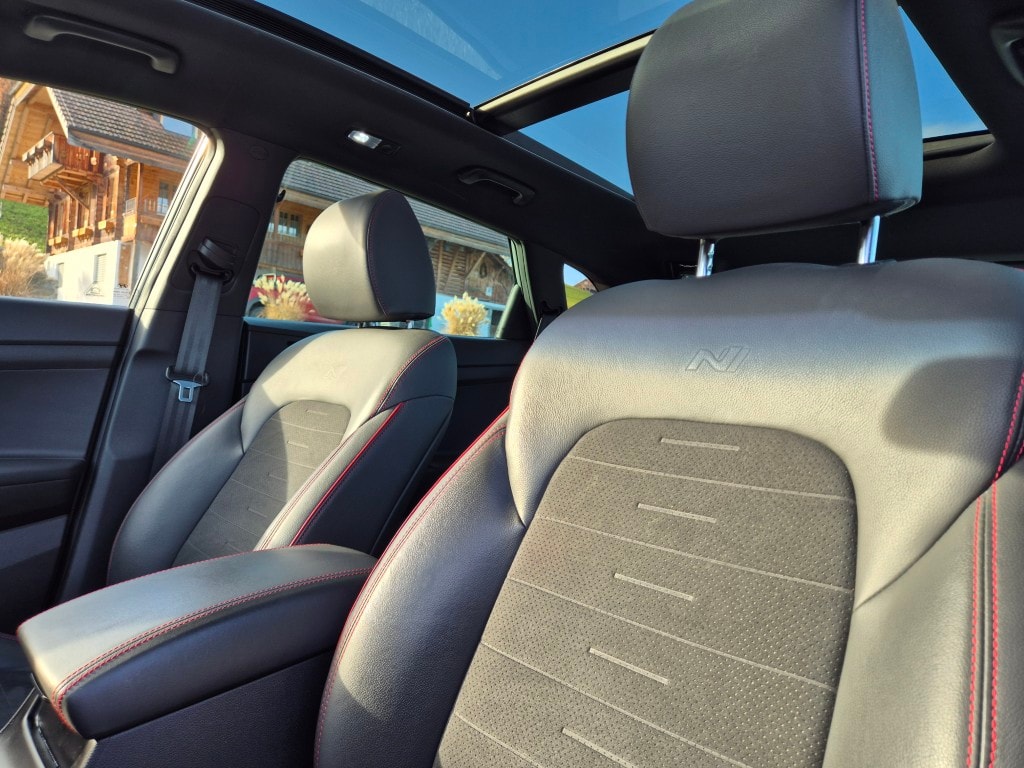 HYUNDAI Tucson 2.0 CRDI N-Line Mild Hybrid 4WD Automatic-image-8
