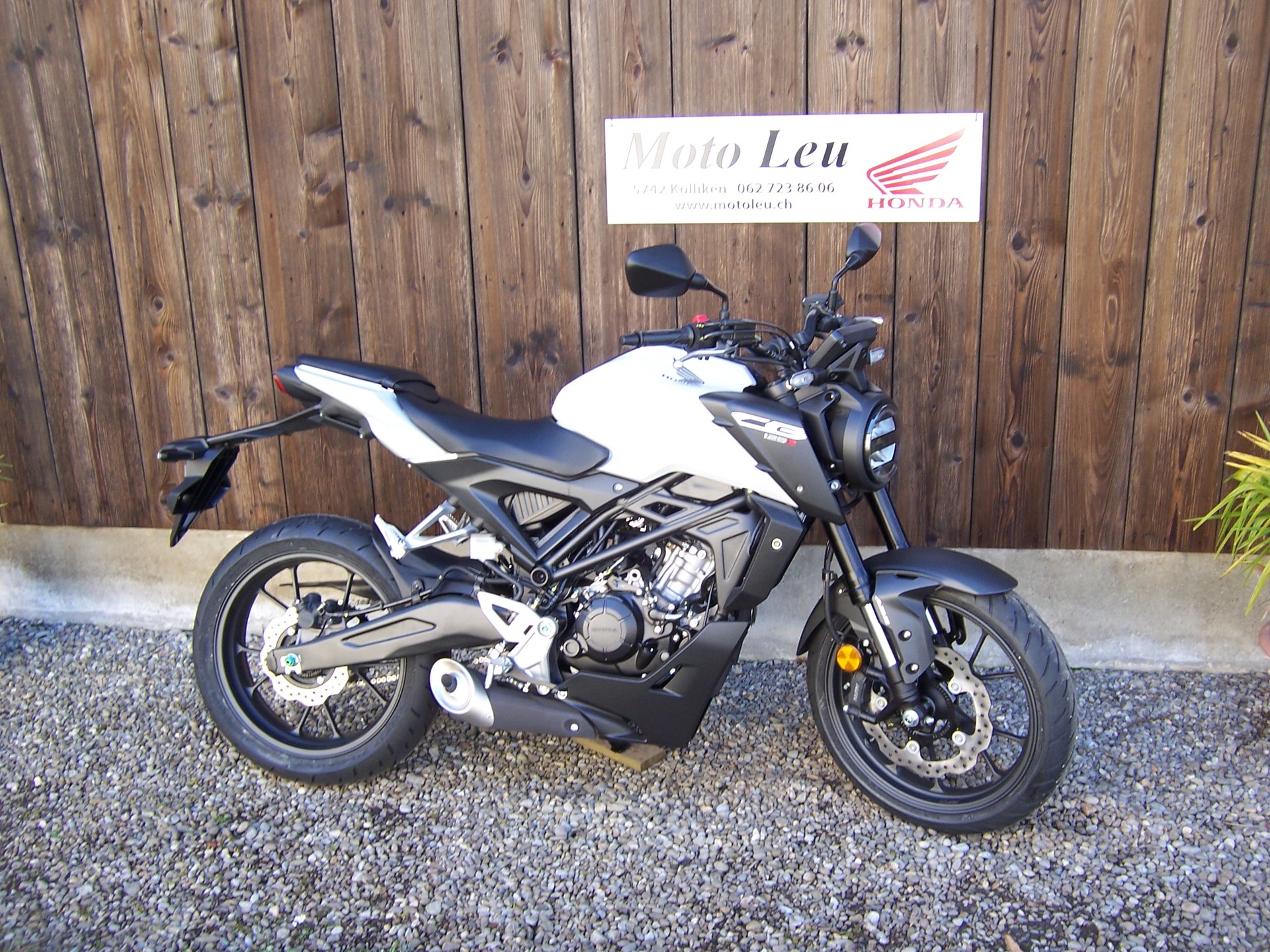HONDA CB 125 R-image-1
