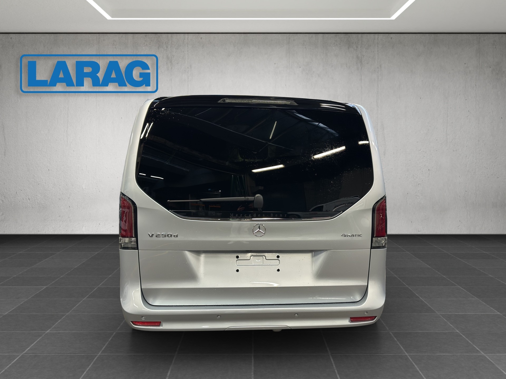 MERCEDES-BENZ V 250 d lang Avantgarde 9G-Tronic-image-4