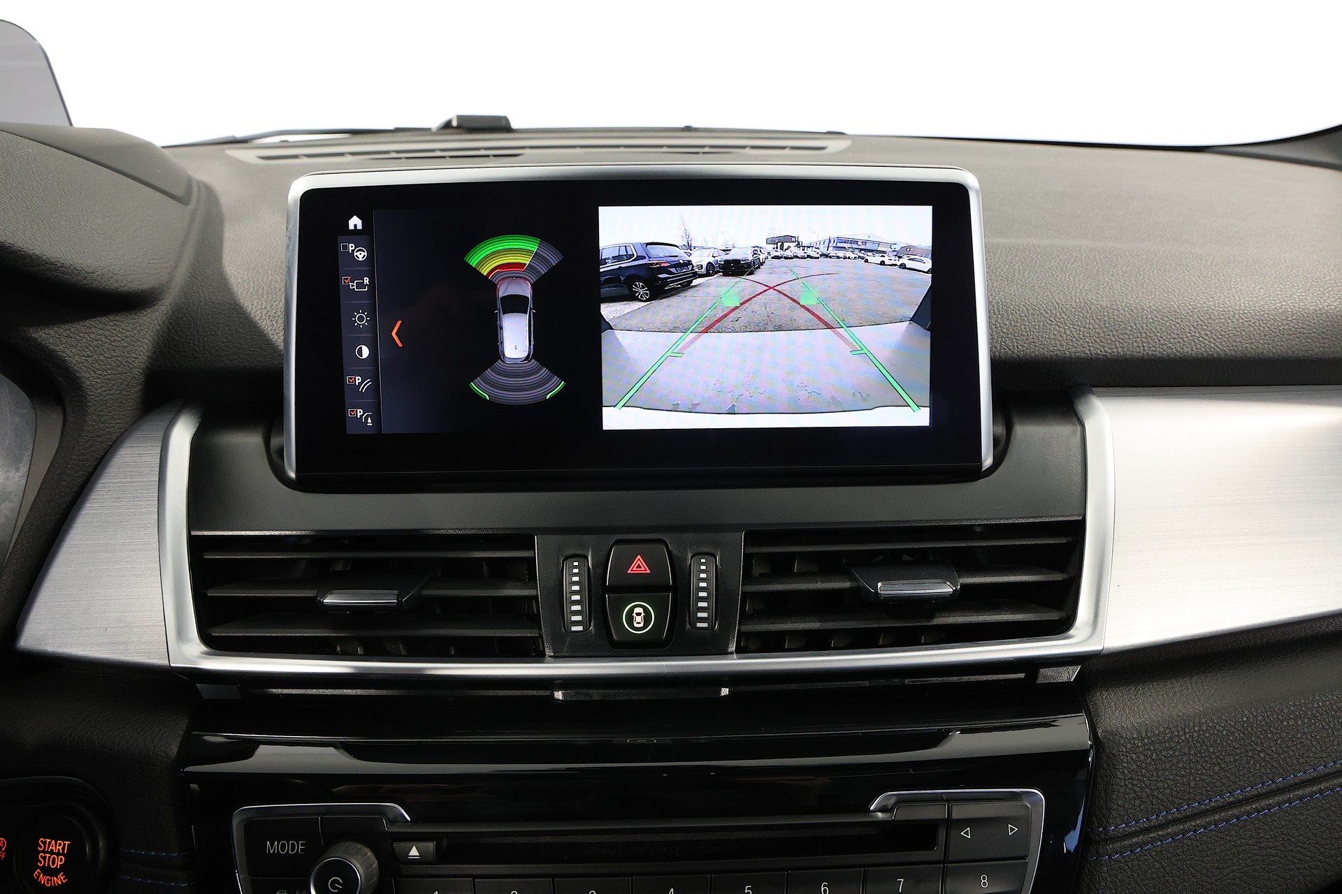 BMW 220d xDrive Active Tourer Steptronic M Sport-image-13