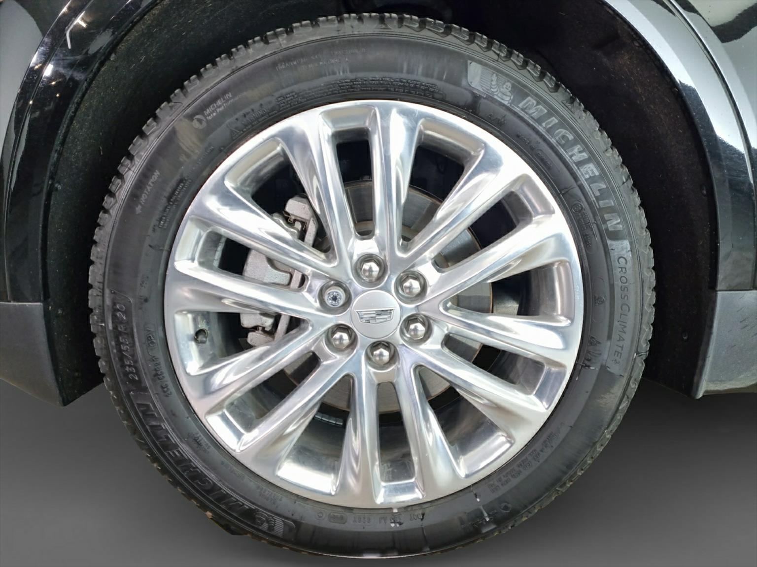 CADILLAC XT5 3.6 V6 Luxury AWD-image-15