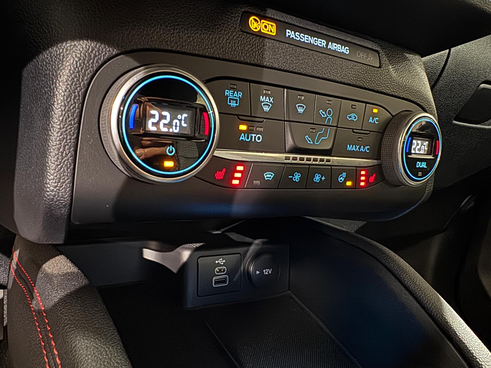 FORD Kuga 2.5 Hybrid ST-Line 4x4-image-22