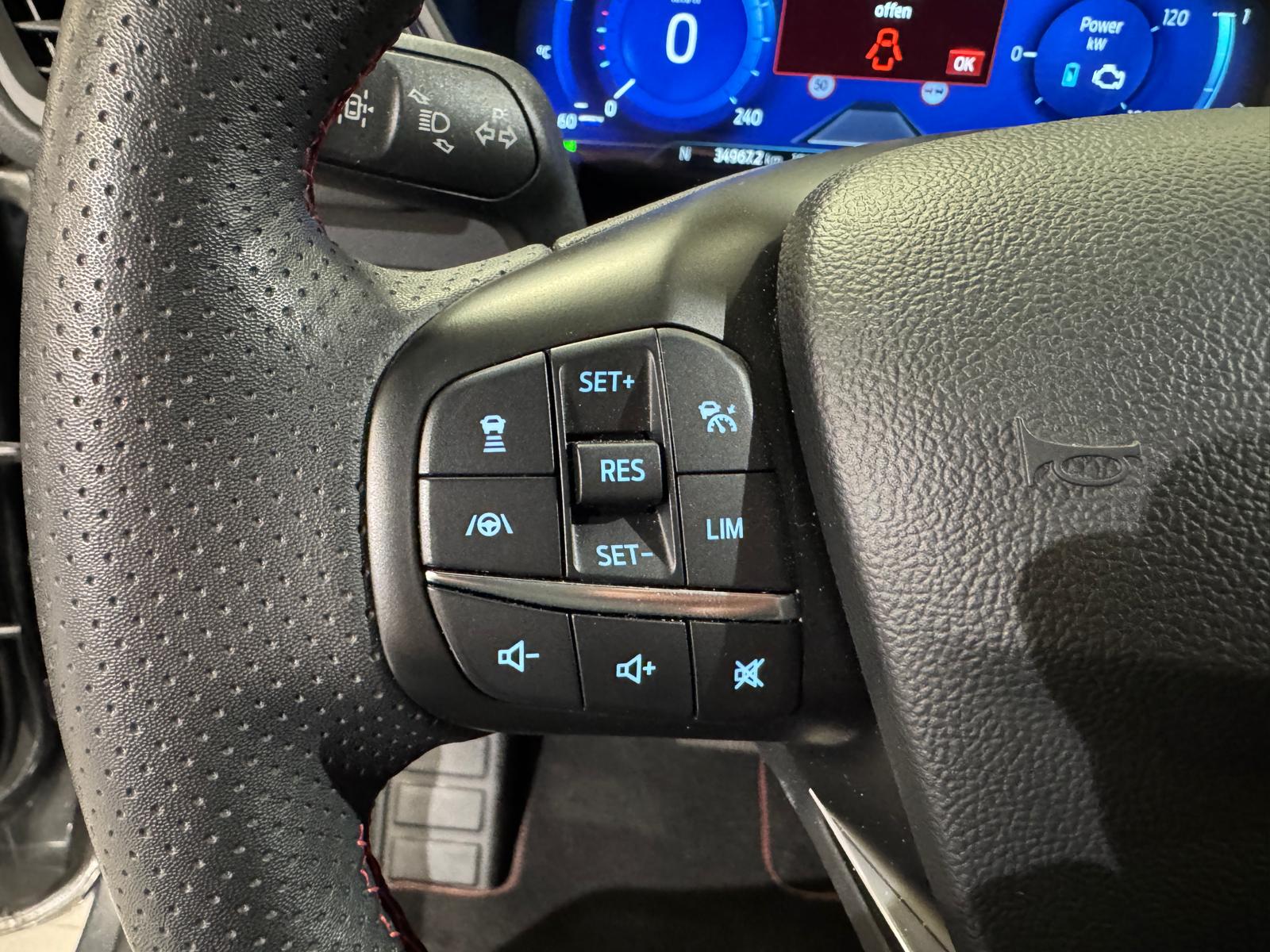FORD Kuga 2.5 Hybrid ST-Line 4x4-image-13