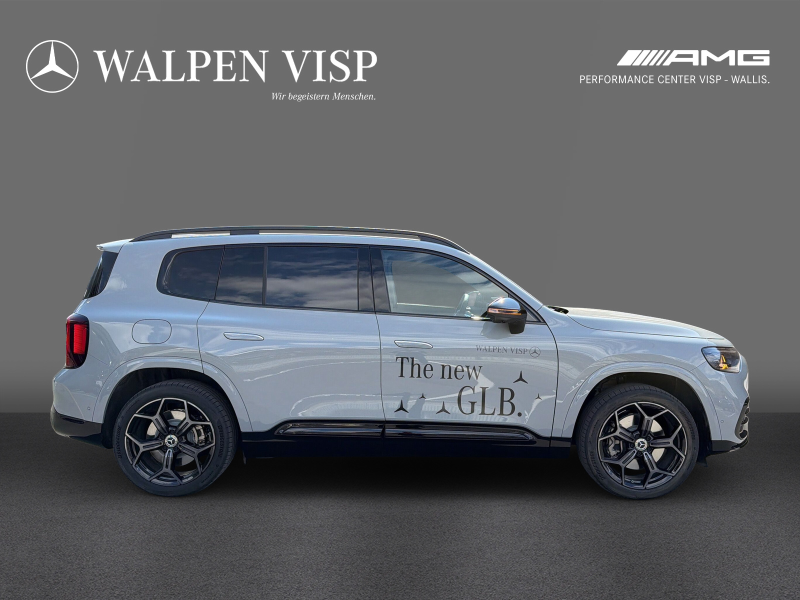 MERCEDES-BENZ GLB 350 4Matic with EQ Technology-image-6