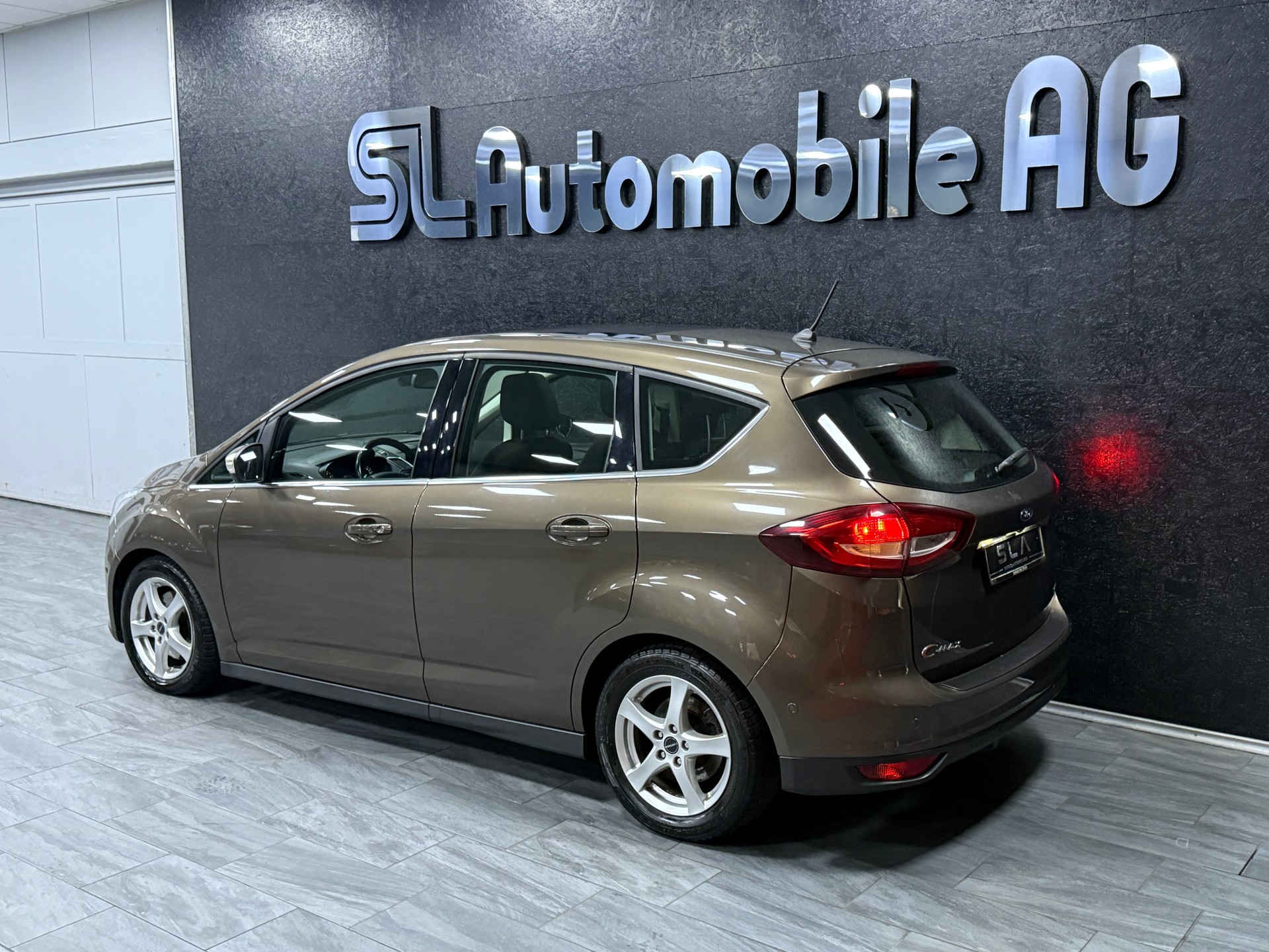 FORD C-Max 1.5 SCTi Titanium Automat-image-4