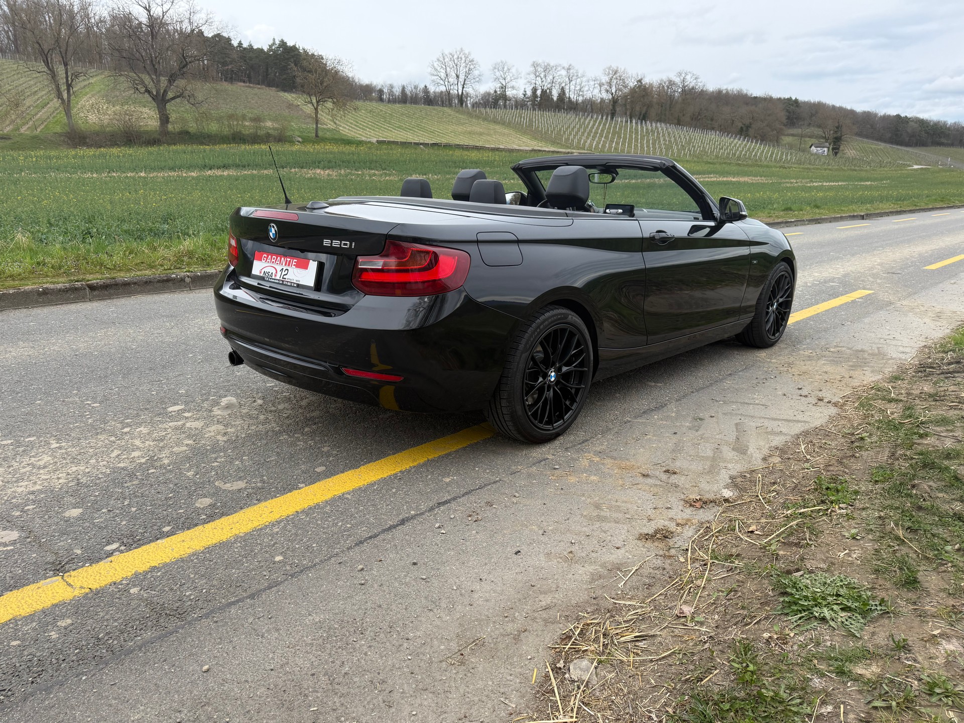 BMW 220i Sport Line Steptronic-image-3