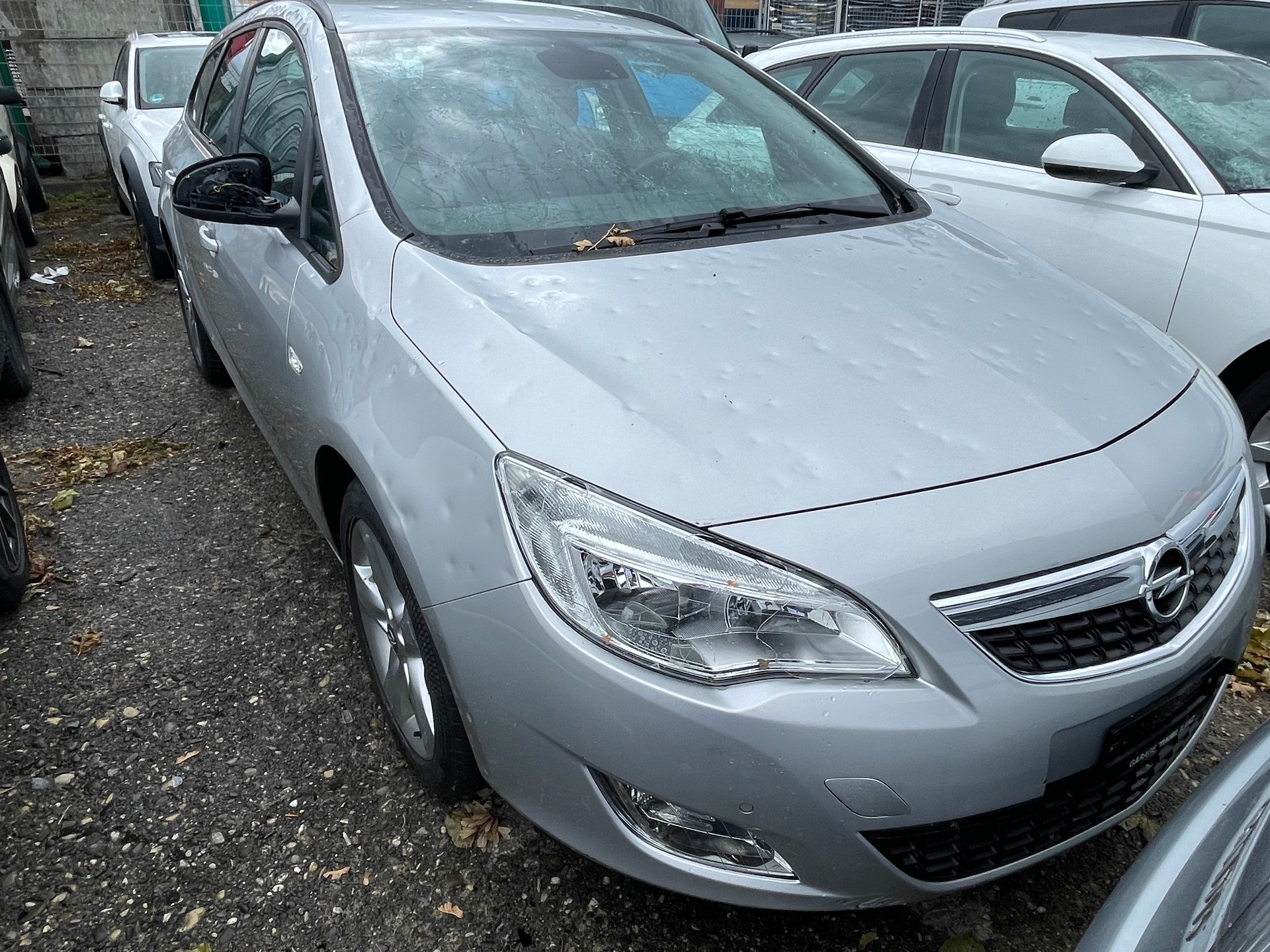 OPEL Astra SportsTourer 1.7 CDTi Anniversary Edition-image-11