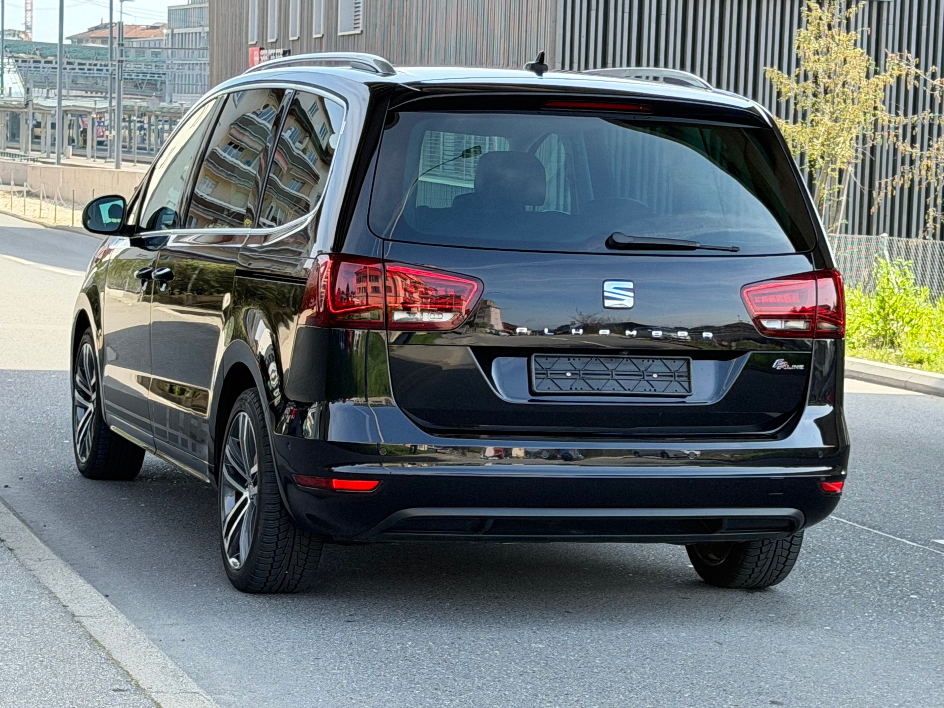 SEAT Alhambra 2.0 TDI FR Line DSG-image-6