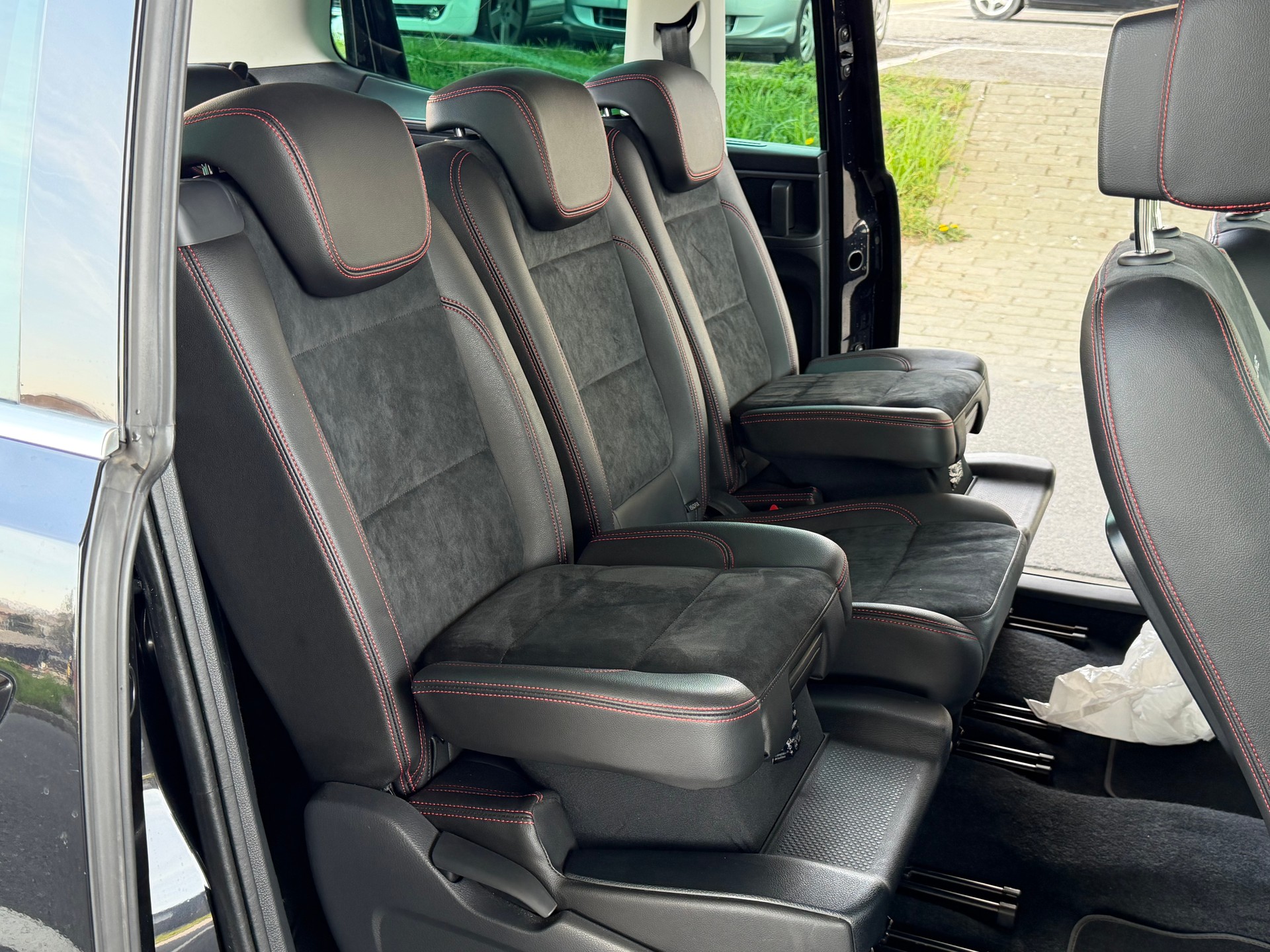 SEAT Alhambra 2.0 TDI FR Line DSG-image-8
