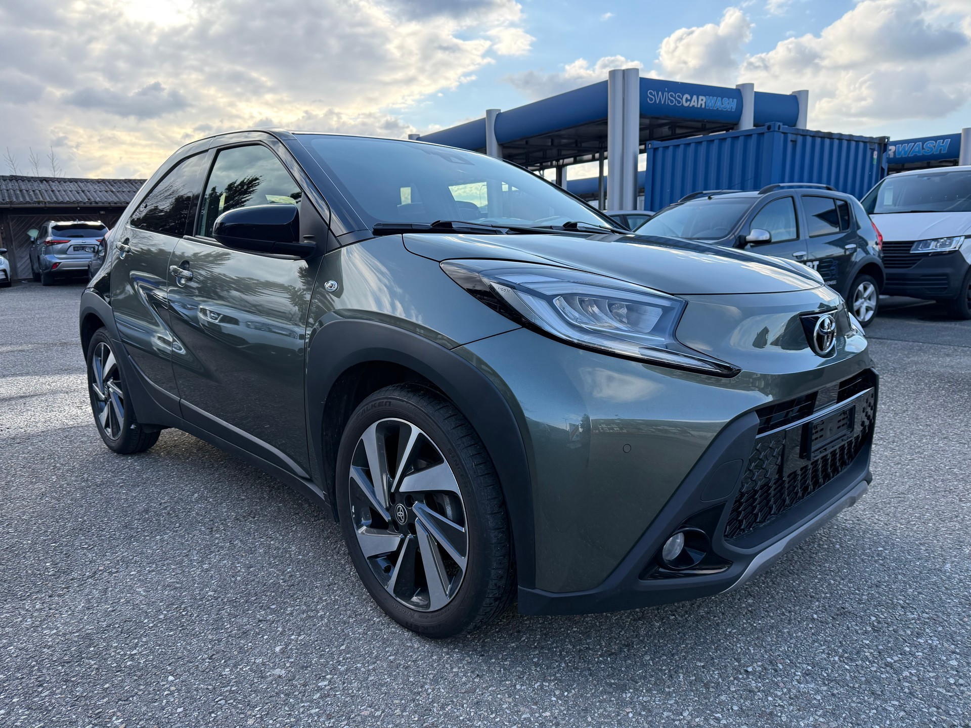 TOYOTA Aygo X 1.0 VVT-i Style CVT-image-2
