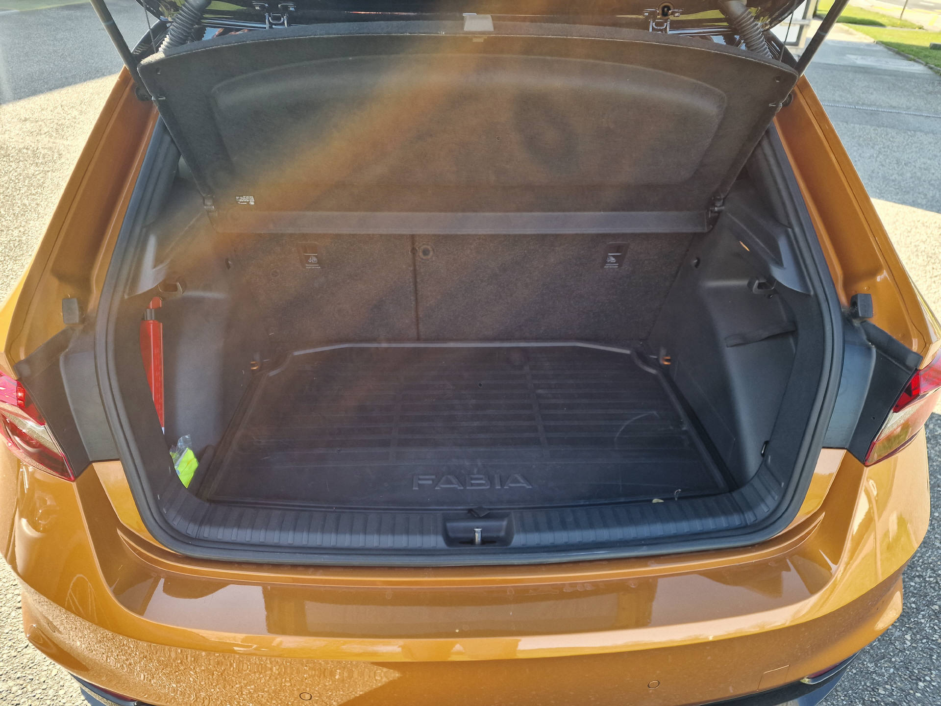 SKODA Fabia 1.5 TSI Monte Carlo DSG-image-10