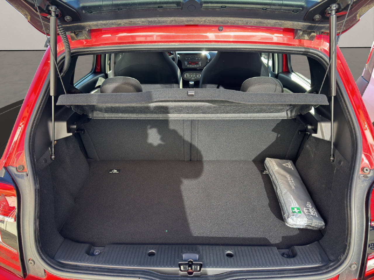 RENAULT Twingo 1.0 SCe 75 Life-image-10