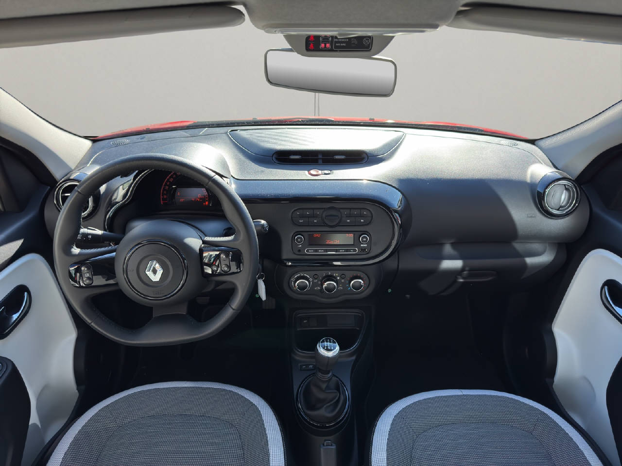 RENAULT Twingo 1.0 SCe 75 Life-image-6