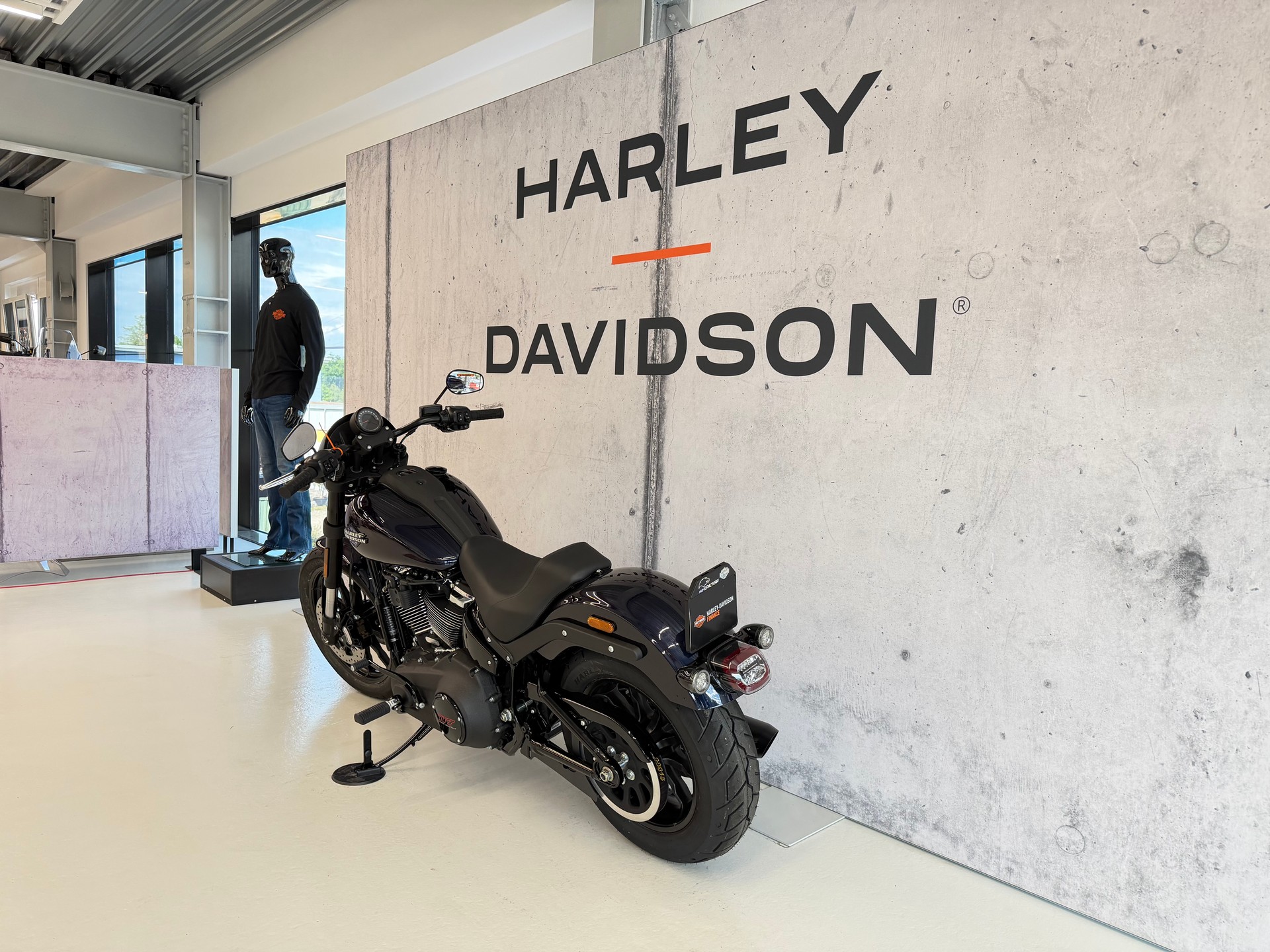HARLEY-DAVIDSON FXLRS Low Rider S 117 Factory Custom-image-5