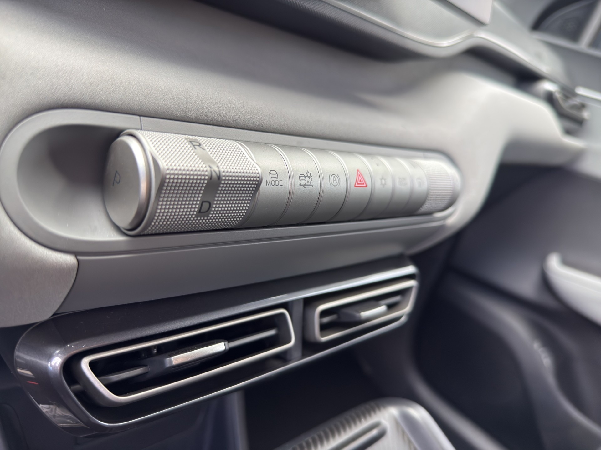 BYD Dolphin Surf Comfort-image-12