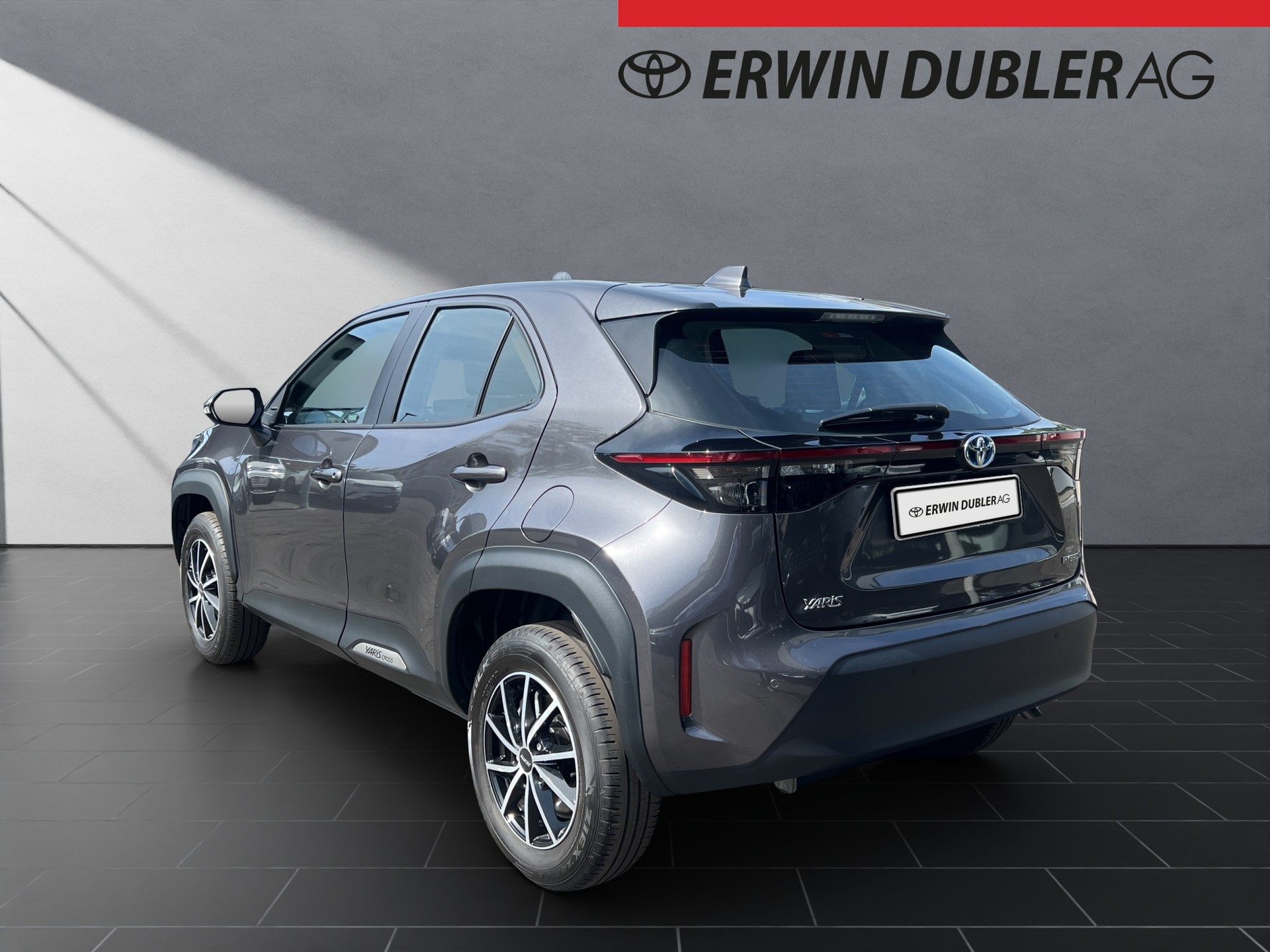 TOYOTA Yaris Cross 1.5 VVT-i HSD Comfort-showroom-element-2