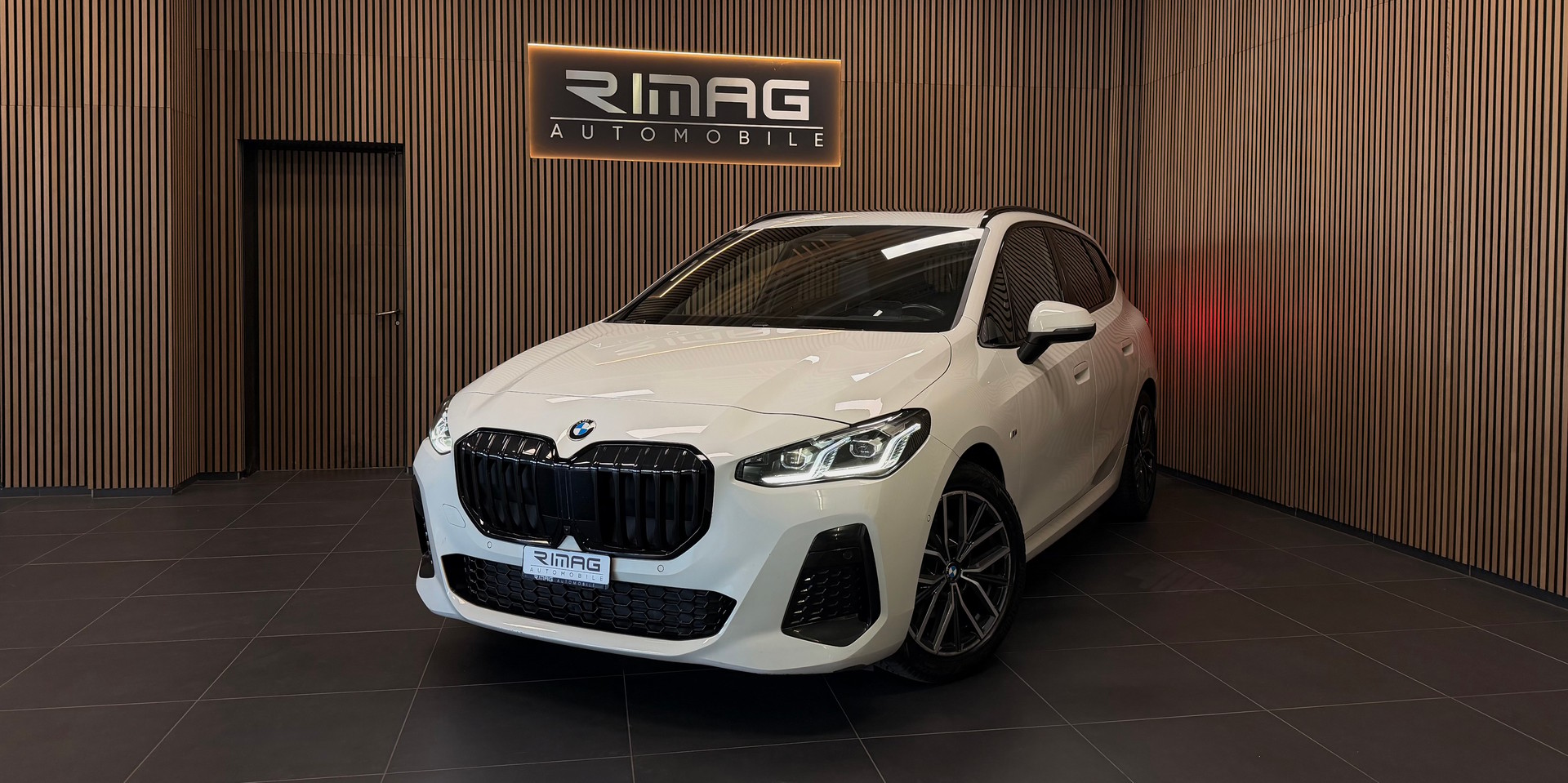 BMW 218d Active Tourer M Sport DKG | Frisch ab Service | Ab MFK | CarVertical | Vollausstattung
