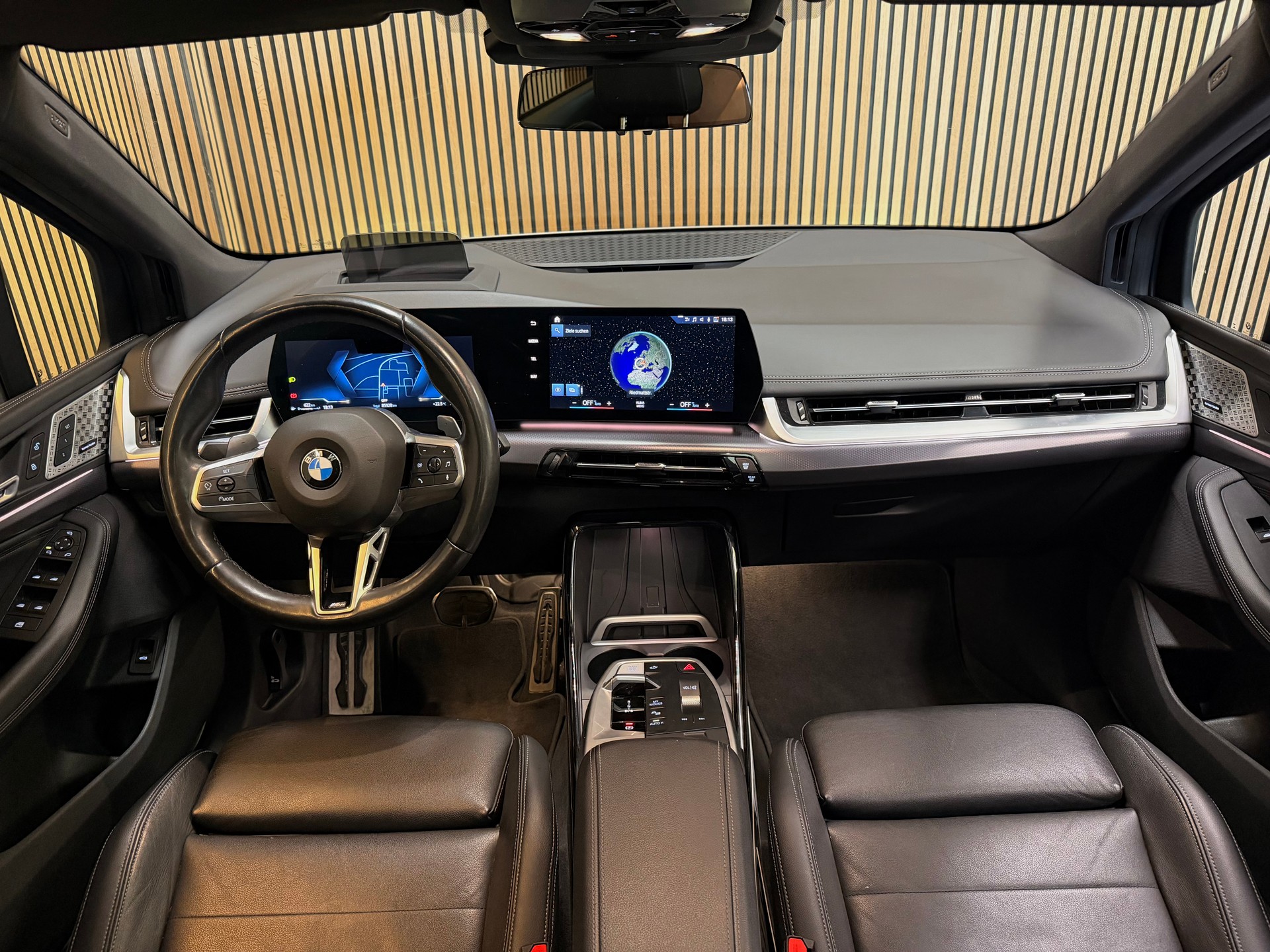 BMW 218d Active Tourer M Sport DKG | Frisch ab Service | Ab MFK | CarVertical | Vollausstattung-image-21