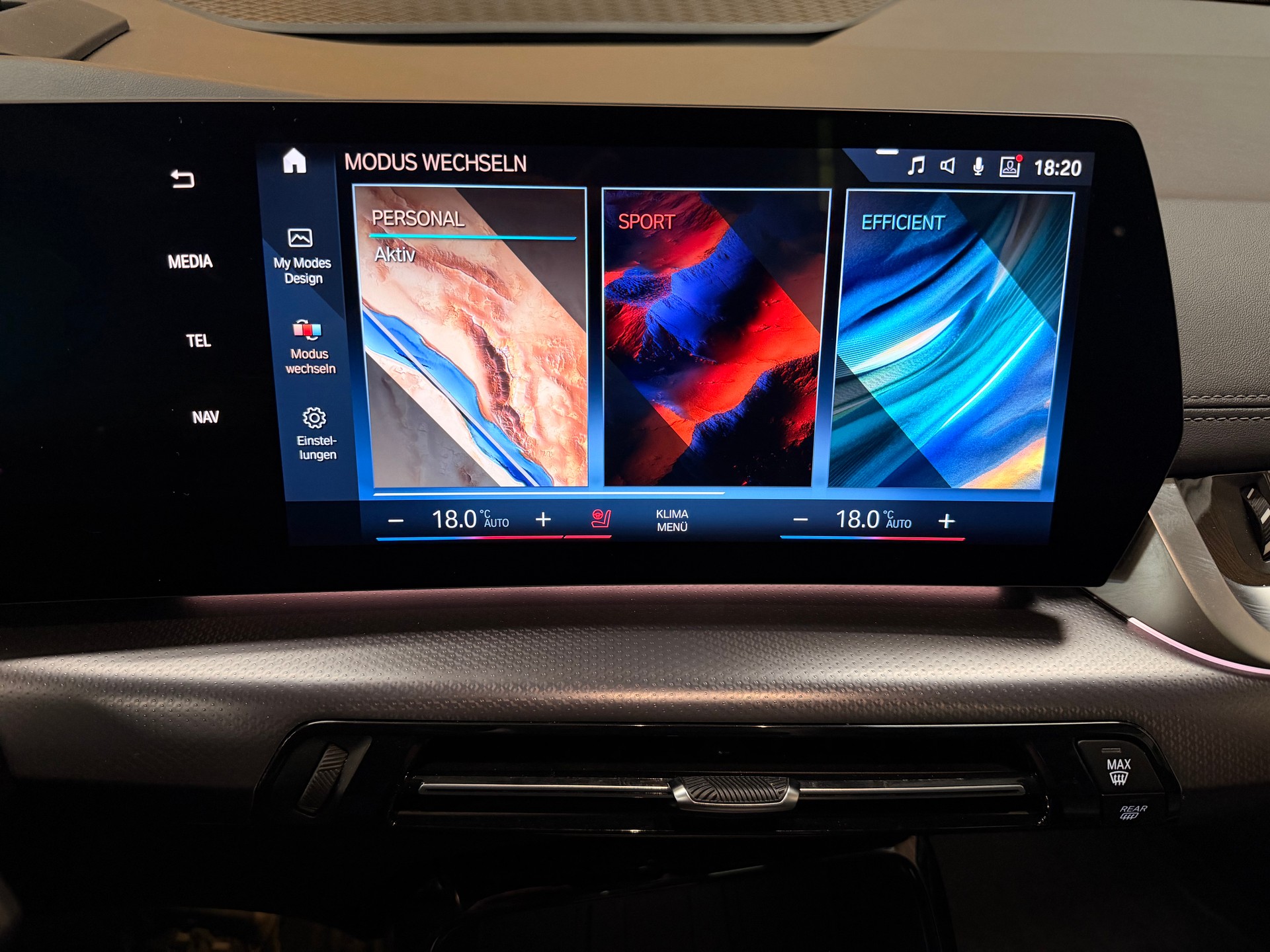 BMW 218d Active Tourer M Sport DKG | Frisch ab Service | Ab MFK | CarVertical | Vollausstattung-image-31