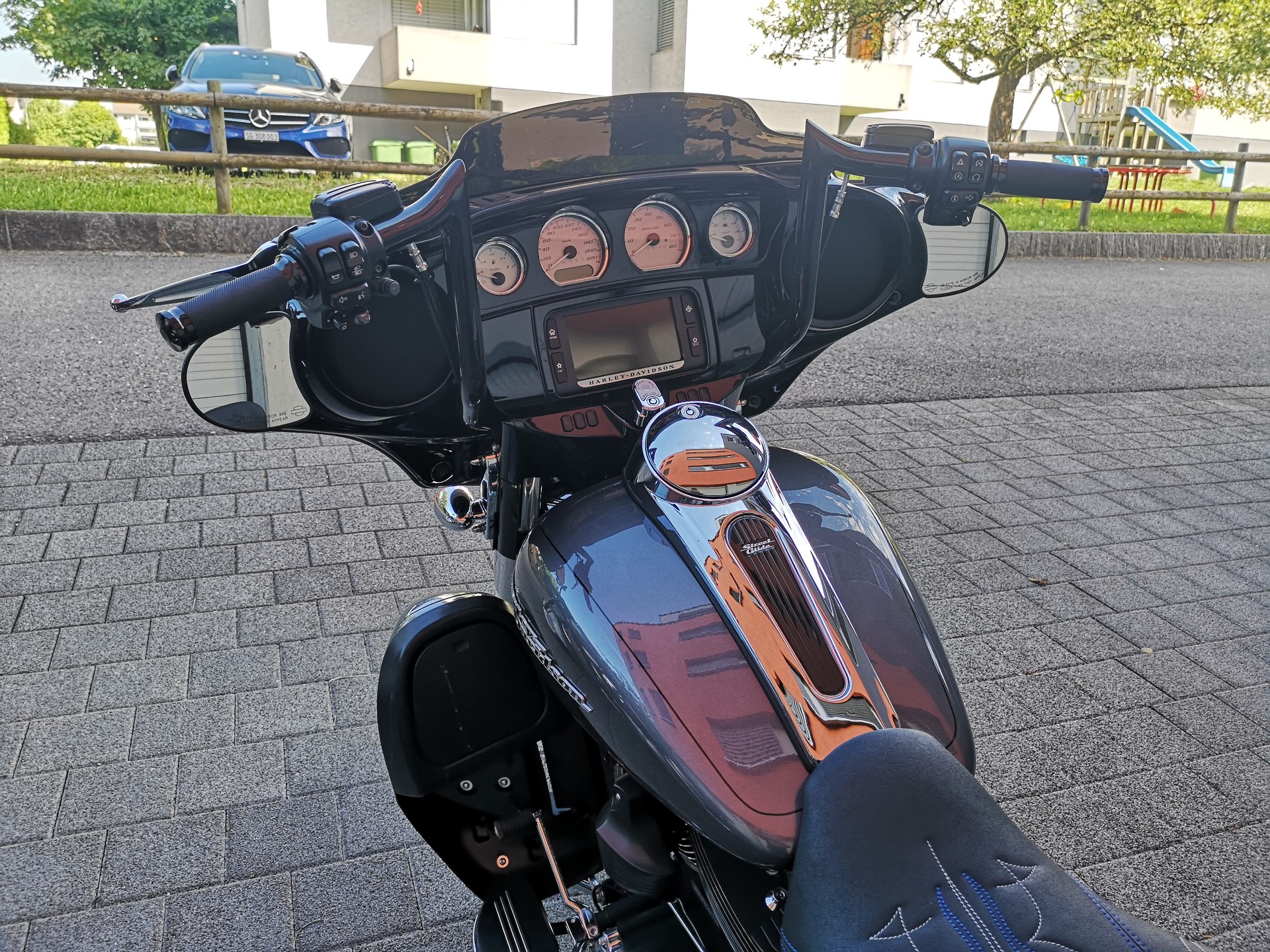HARLEY-DAVIDSON FLHXS Street Glide Special ABS-image-2