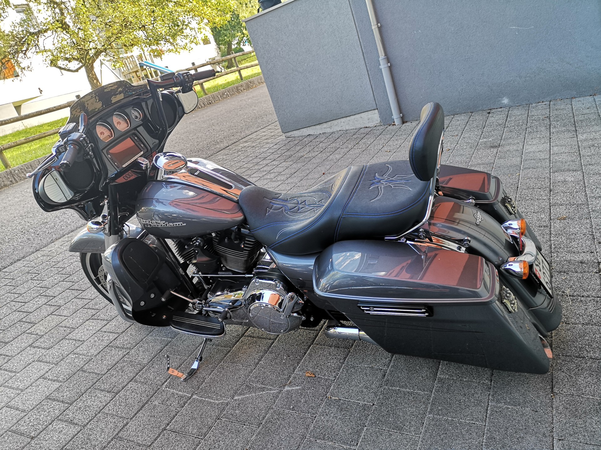 HARLEY-DAVIDSON FLHXS Street Glide Special ABS-image-3