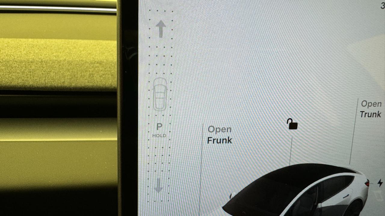 TESLA Model 3 Long Range Dual Motor AWD-image-10