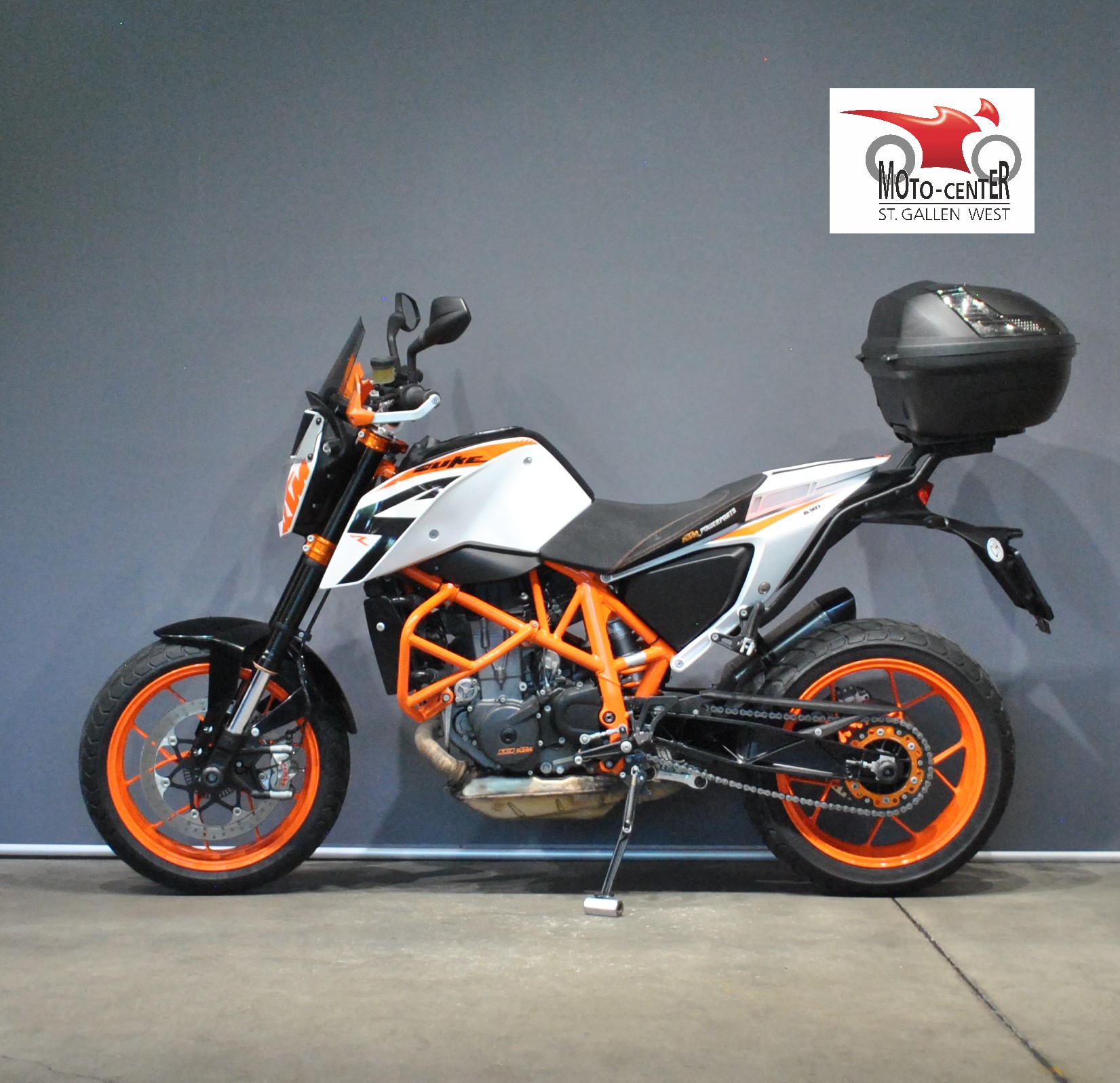 KTM 690 Duke R ABS-image-2