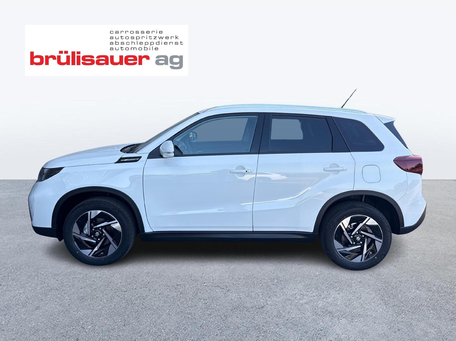 SUZUKI Vitara 1.4 T Compact Top Hybrid 4x4-showroom-element-1