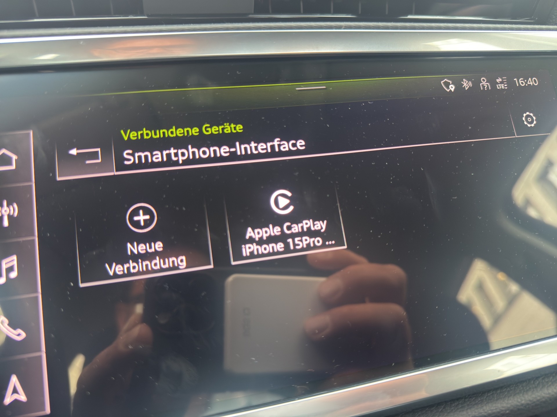 AUDI Q3 1.5 35 TFSI Advanced S-Tronic-image-24