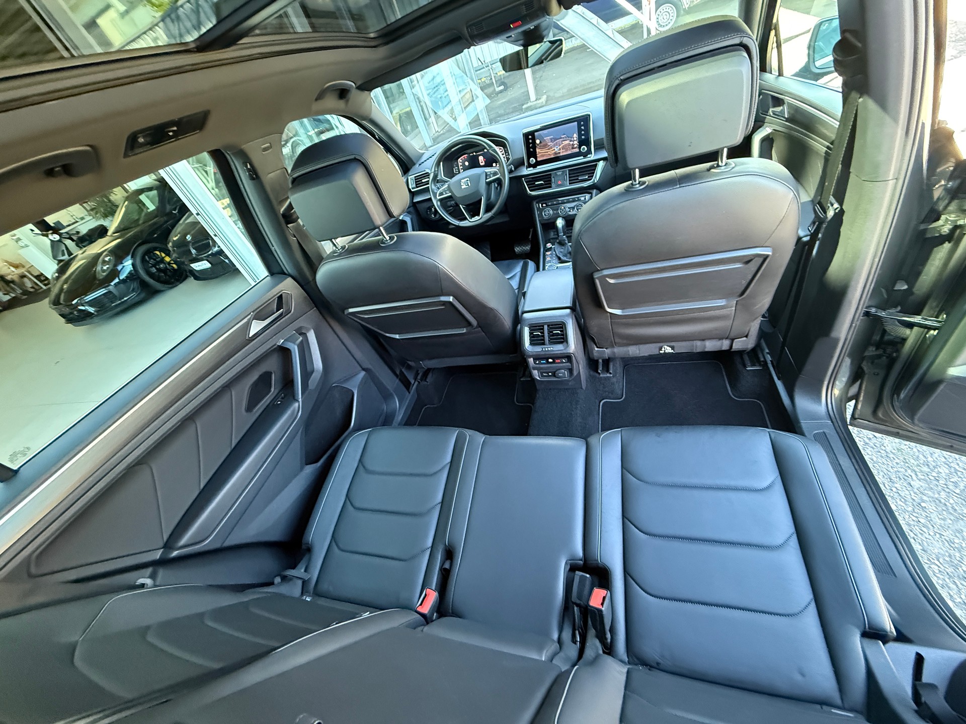 SEAT Tarraco 2.0TSI 4Drive DSG Swiss Excellence *** ANHÄNGERKUPPLUNG ***-image-22