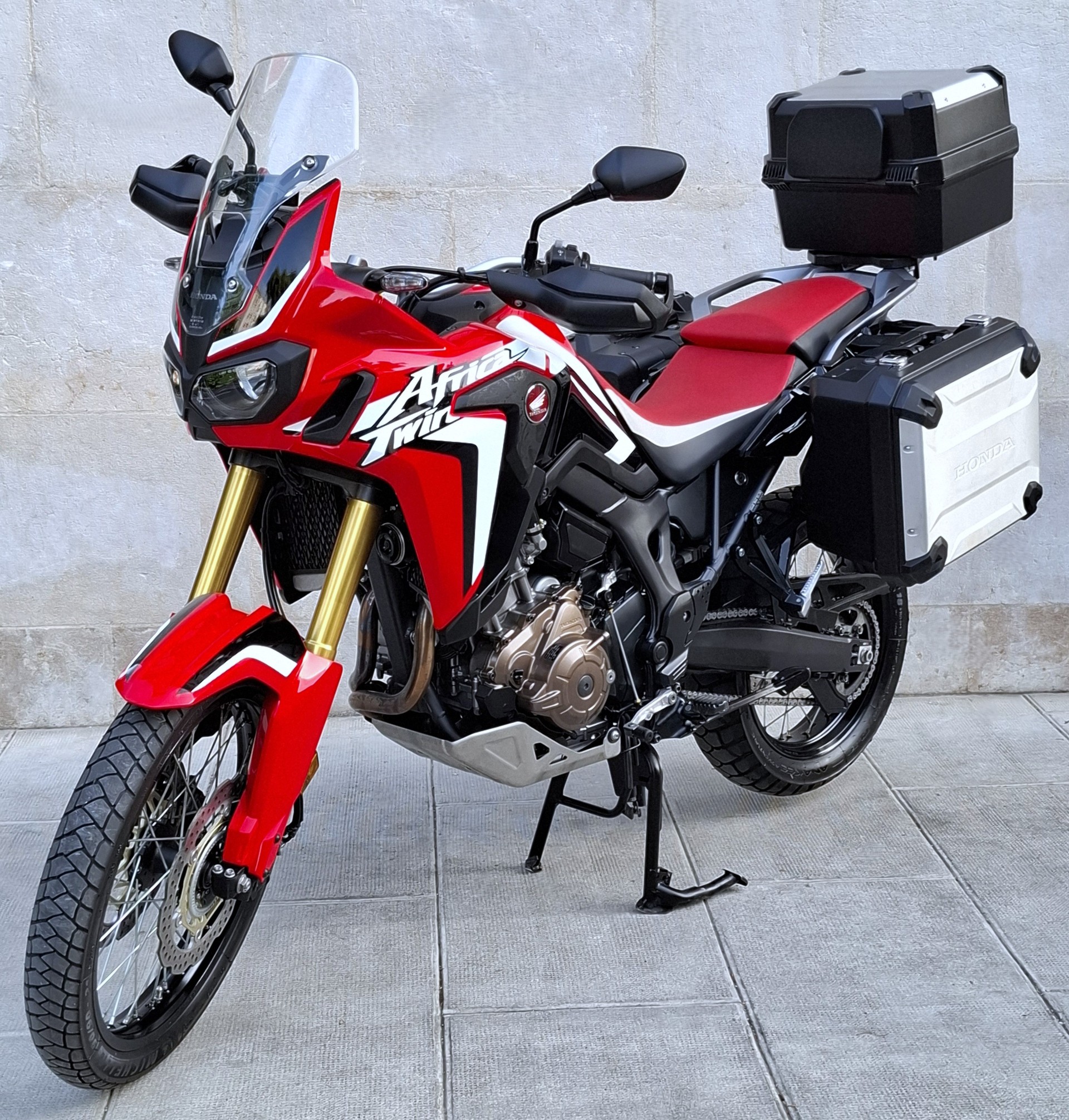 HONDA CRF 1000A Africa Twin-showroom-element-3